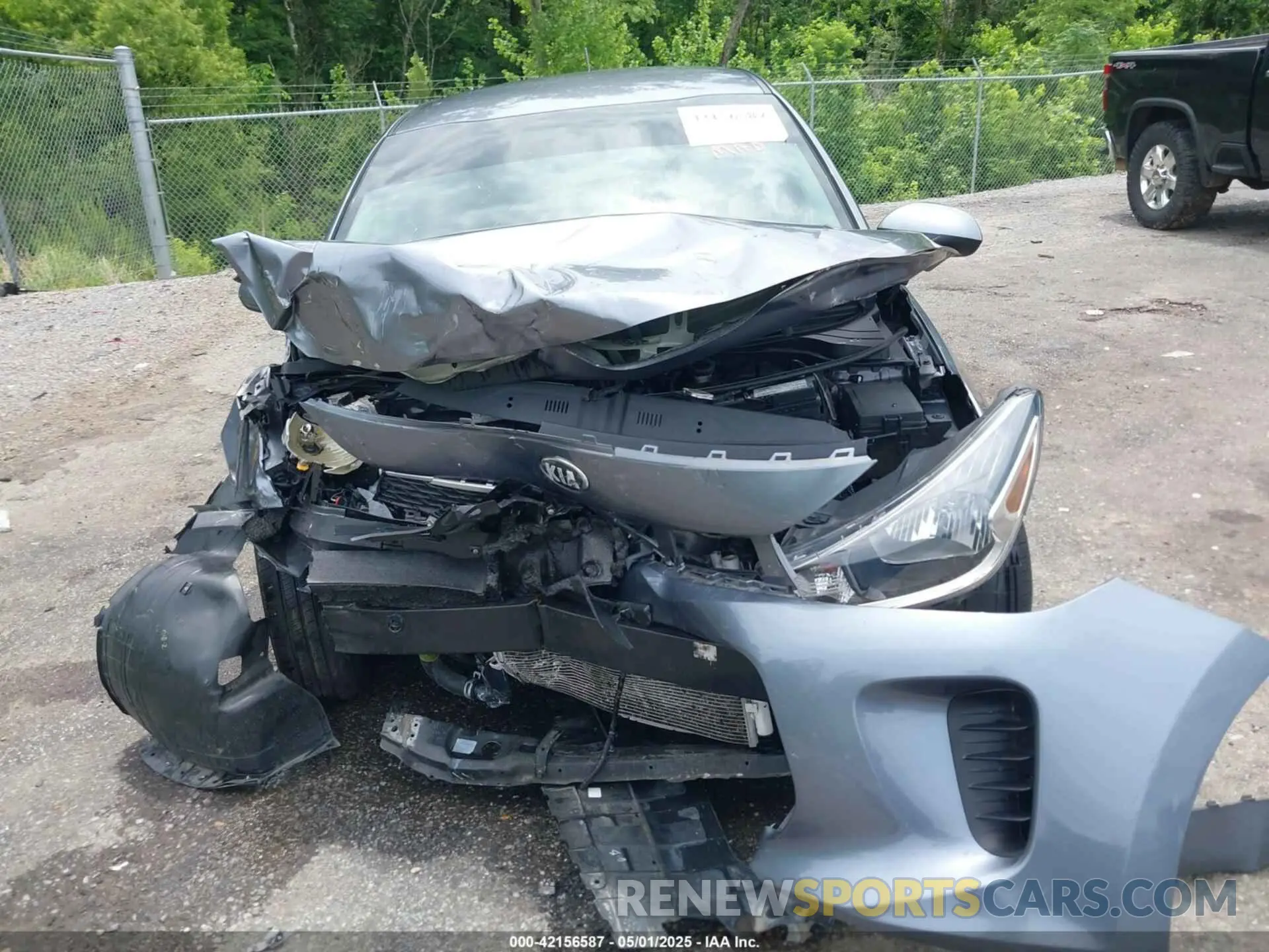 13 Photograph of a damaged car 3KPA24AD1LE262502 KIA RIO 2020