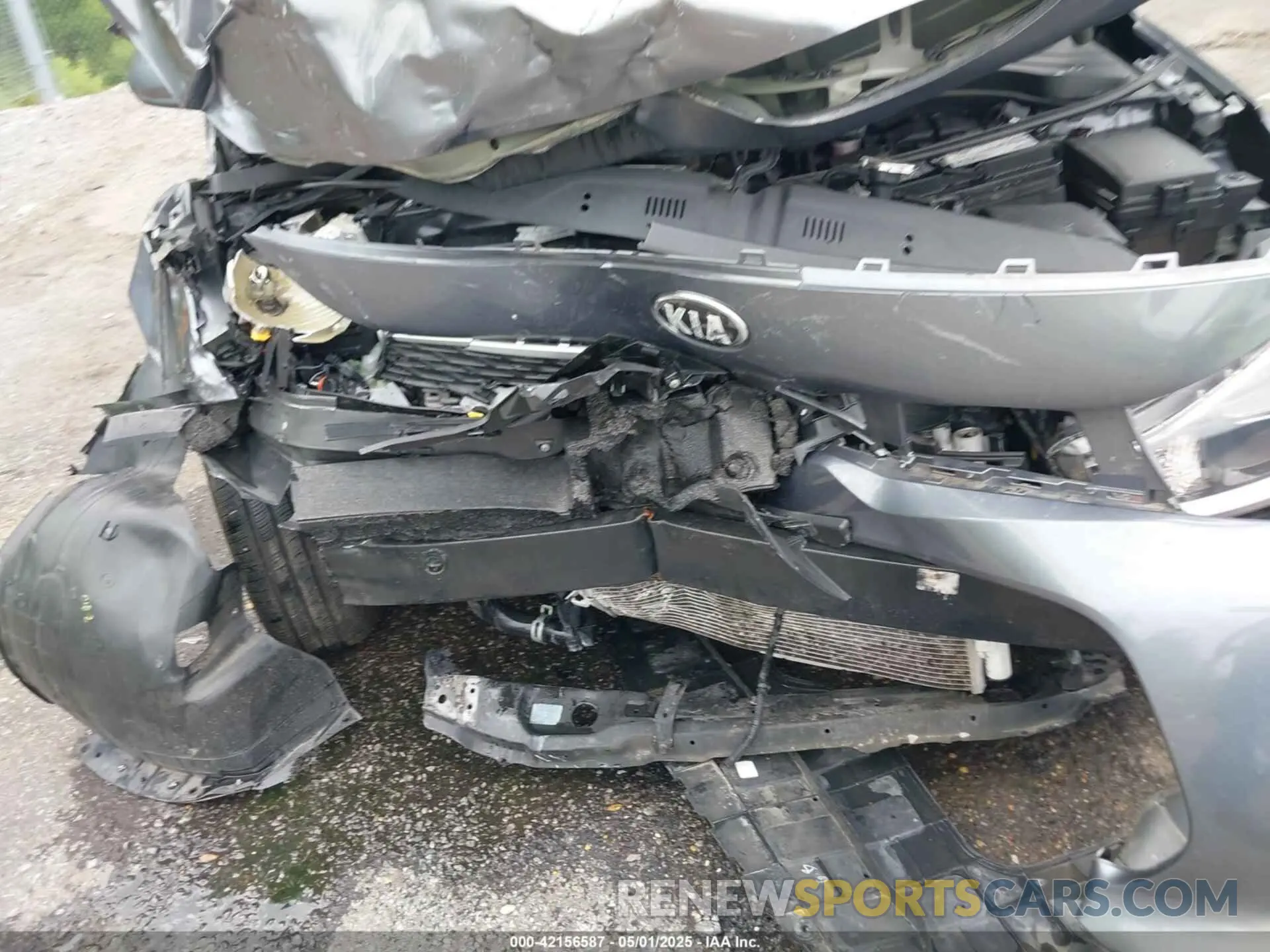 19 Photograph of a damaged car 3KPA24AD1LE262502 KIA RIO 2020