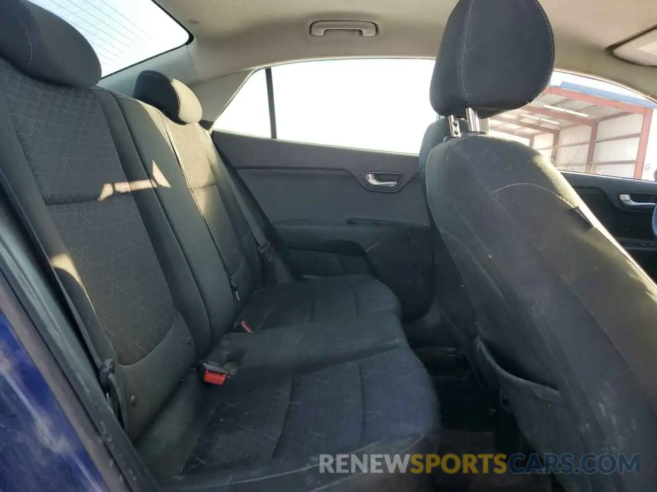 10 Фотография поврежденного автомобиля 3KPA24AD1LE263083 KIA RIO 2020