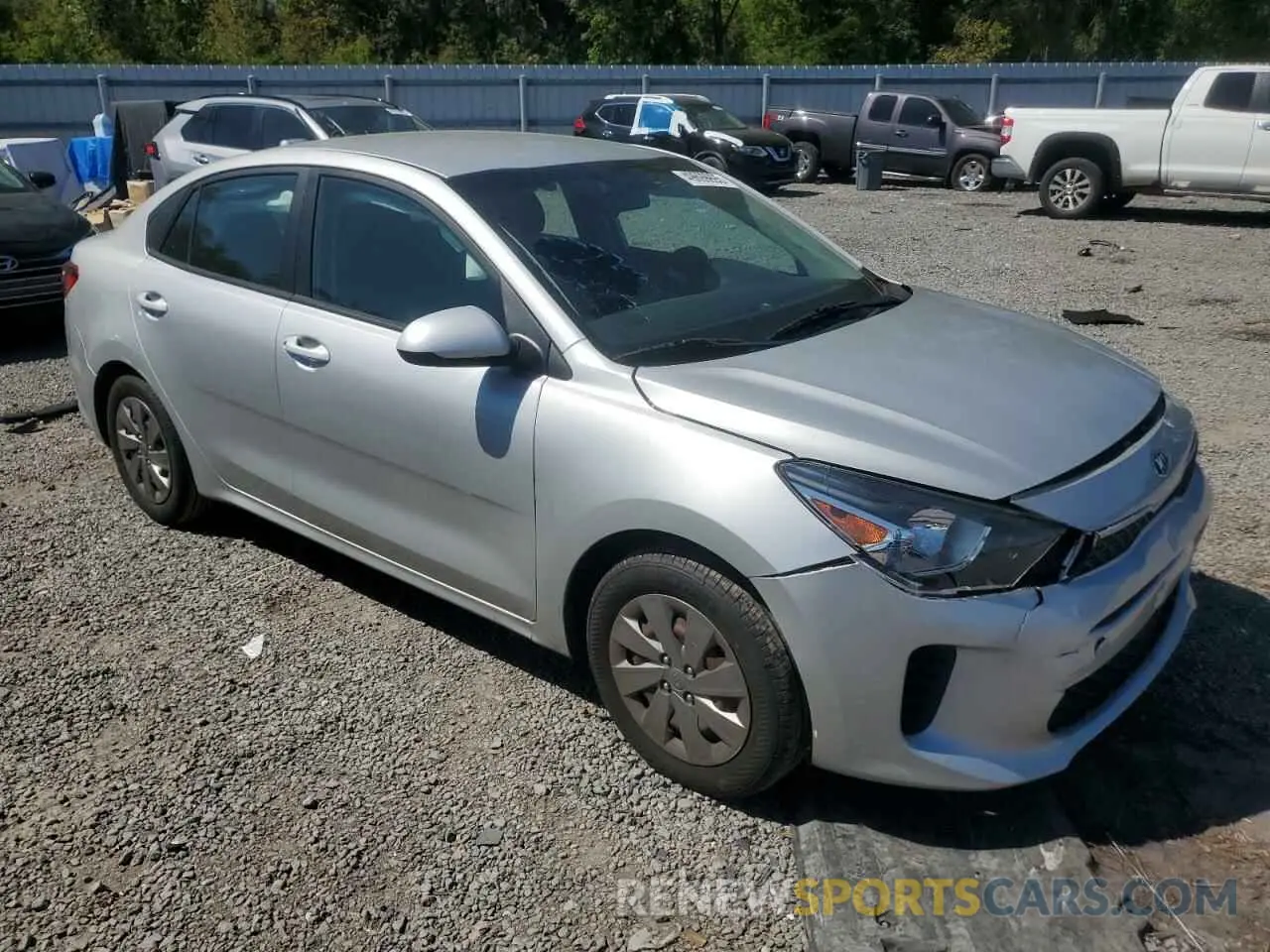 4 Photograph of a damaged car 3KPA24AD1LE284001 KIA RIO 2020