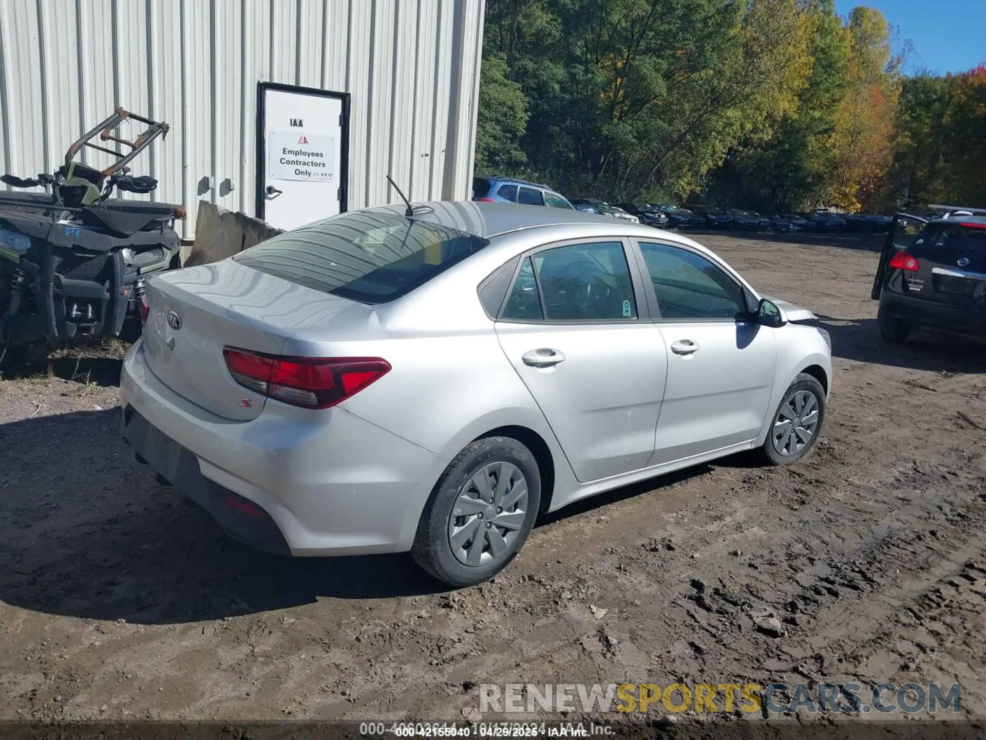 4 Photograph of a damaged car 3KPA24AD1LE315070 KIA RIO 2020