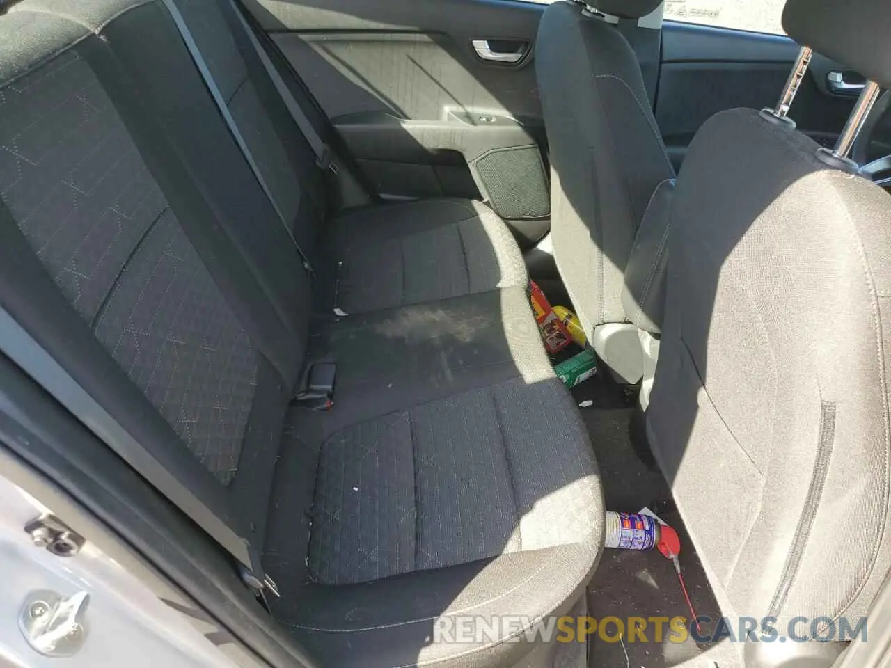 10 Фотография поврежденного автомобиля 3KPA24AD1LE321872 KIA RIO 2020