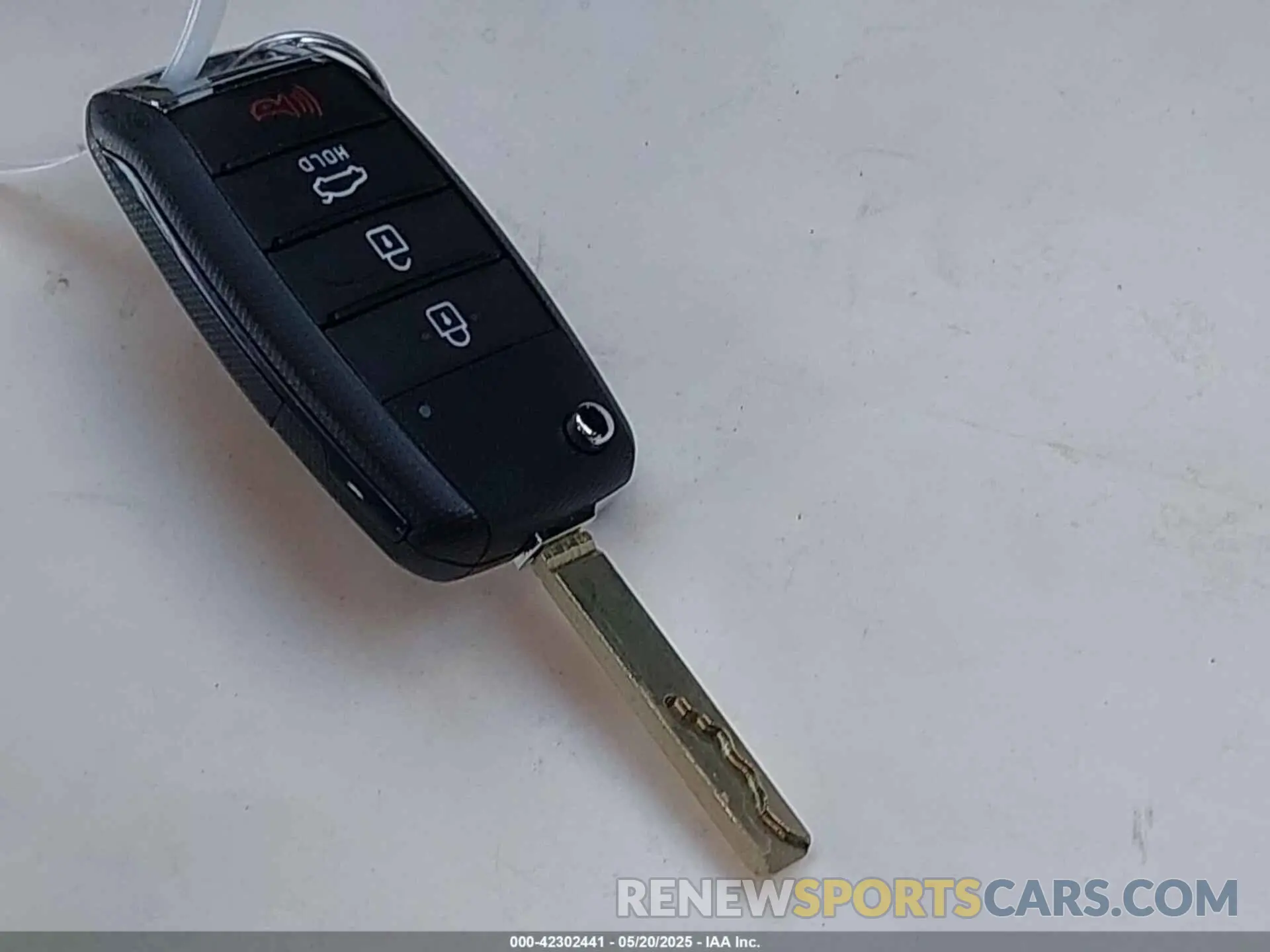 11 Photograph of a damaged car 3KPA24AD1LE336419 KIA RIO 2020