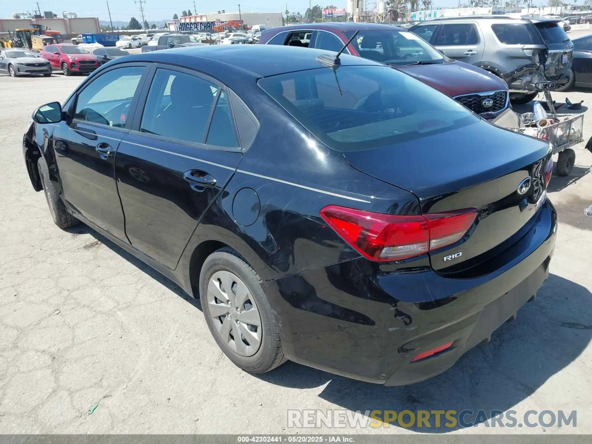 3 Photograph of a damaged car 3KPA24AD1LE336419 KIA RIO 2020