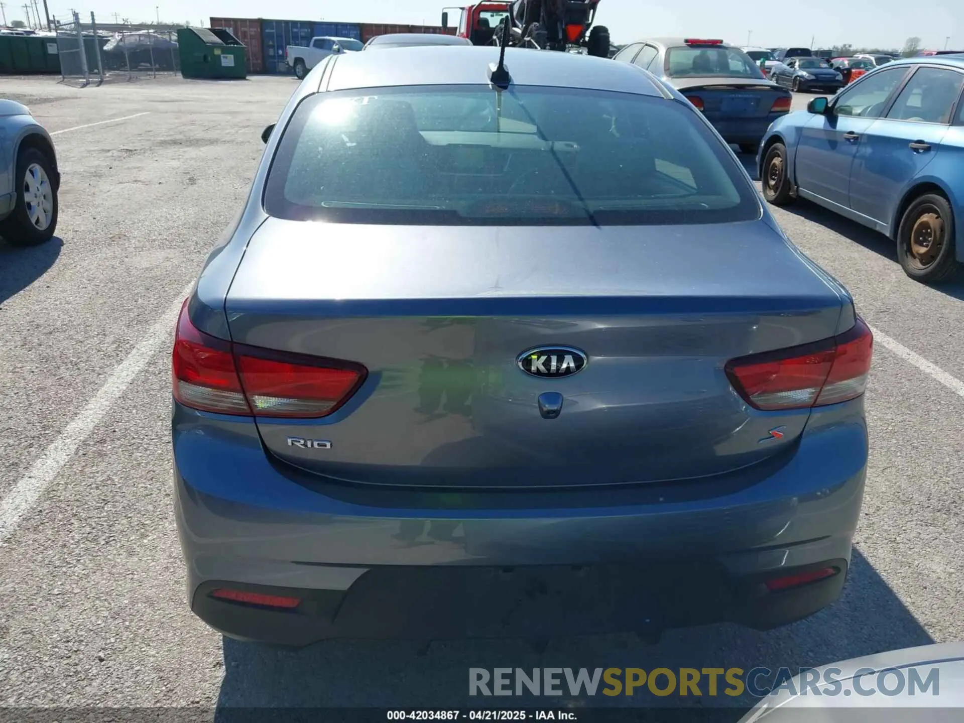 16 Photograph of a damaged car 3KPA24AD3LE288762 KIA RIO 2020