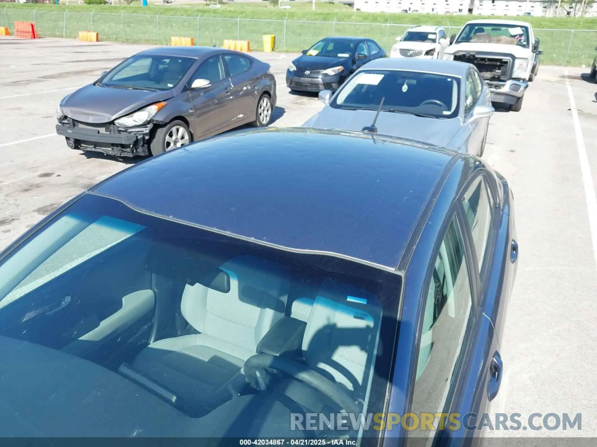 6 Photograph of a damaged car 3KPA24AD3LE288762 KIA RIO 2020