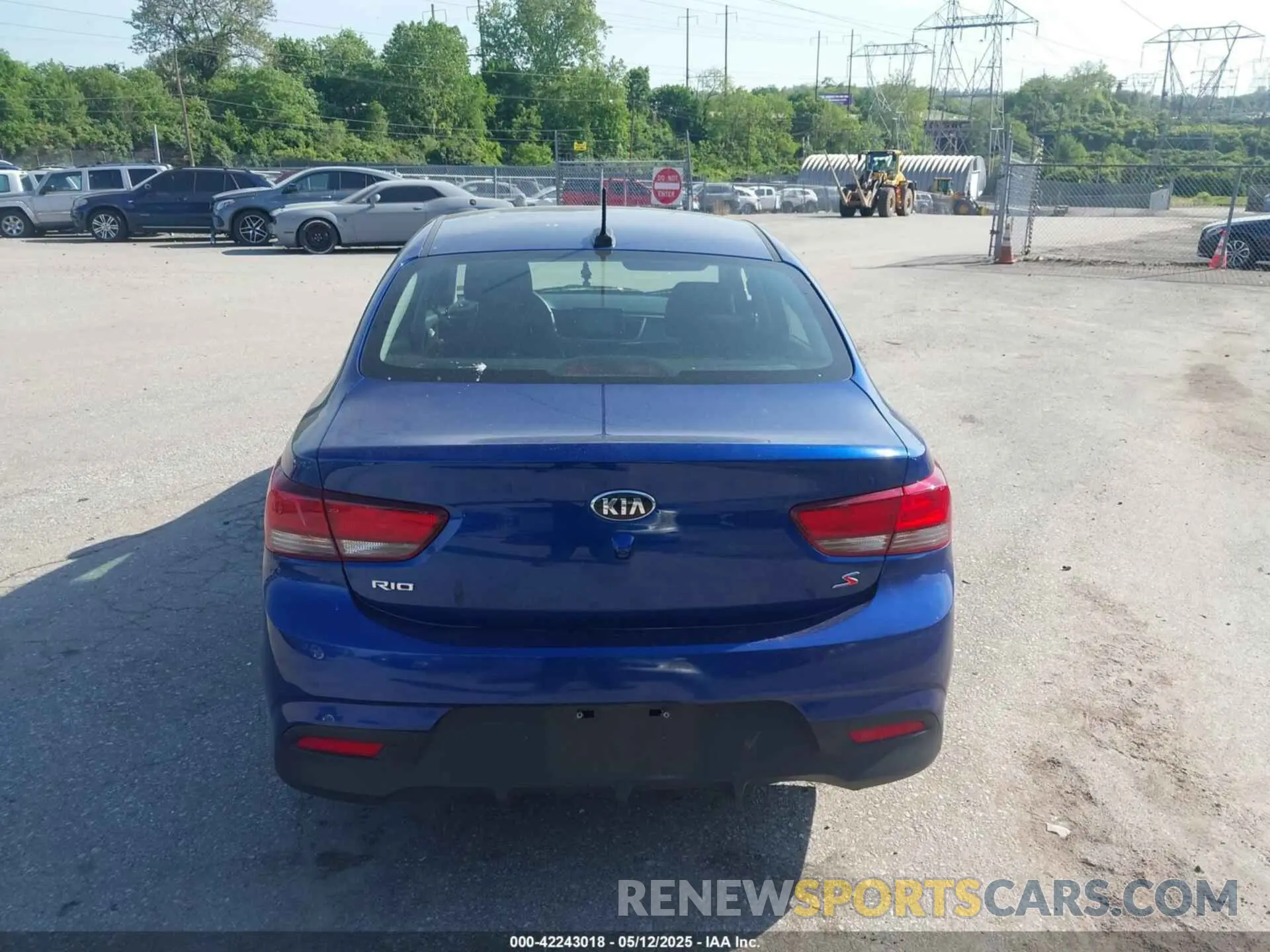 16 Photograph of a damaged car 3KPA24AD3LE295288 KIA RIO 2020