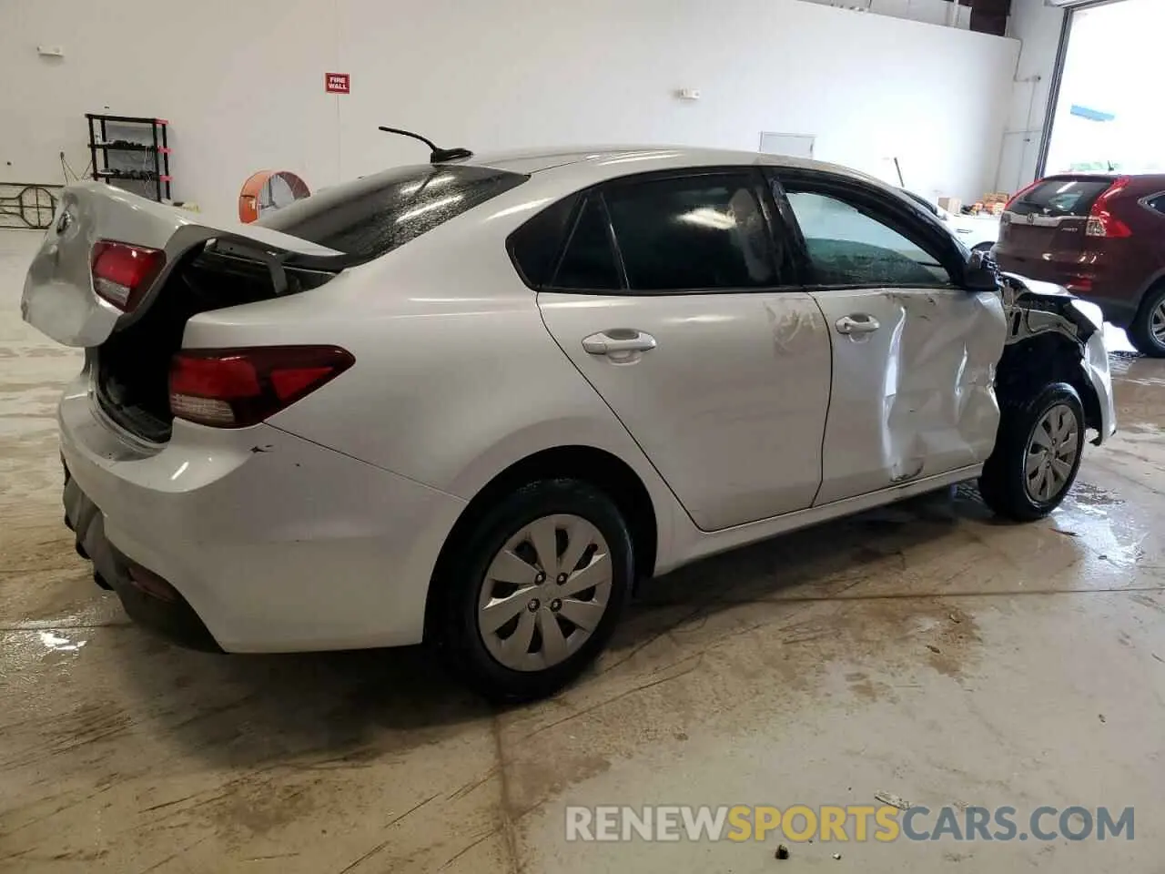 3 Photograph of a damaged car 3KPA24AD3LE326331 KIA RIO 2020