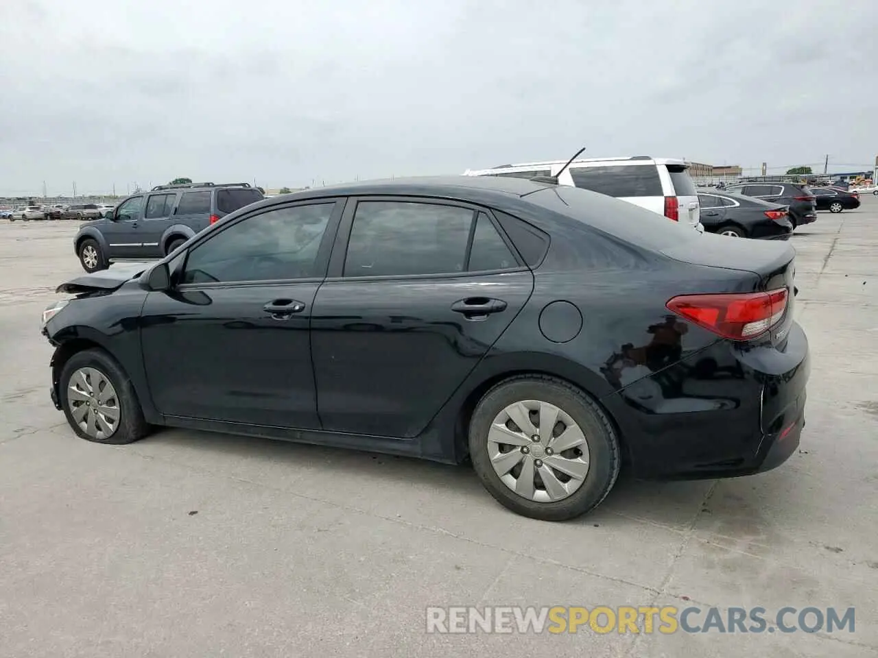 2 Photograph of a damaged car 3KPA24AD3LE337281 KIA RIO 2020