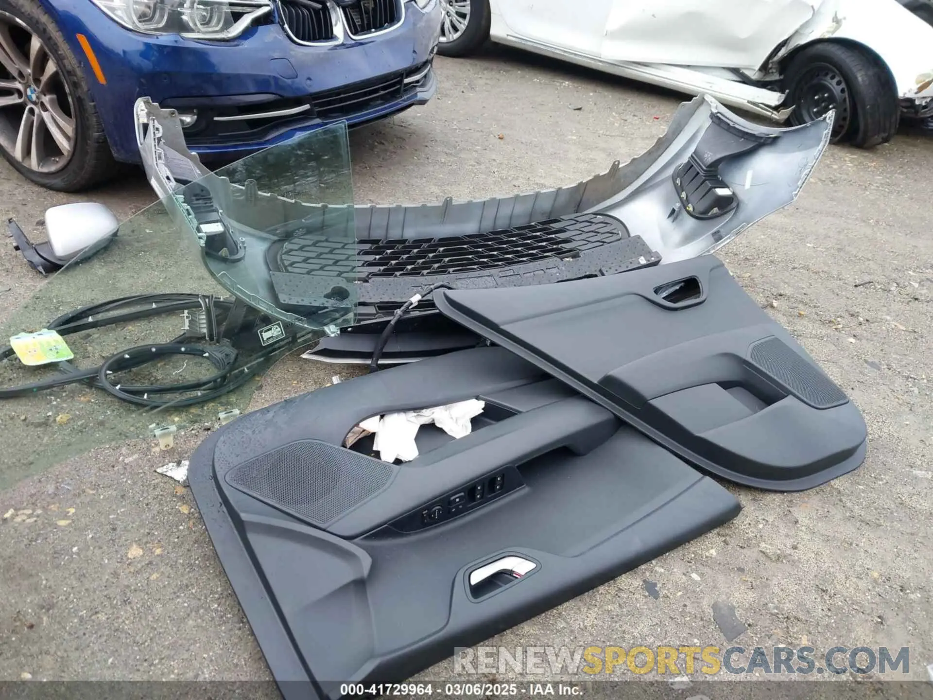 12 Photograph of a damaged car 3KPA24AD3LE353318 KIA RIO 2020