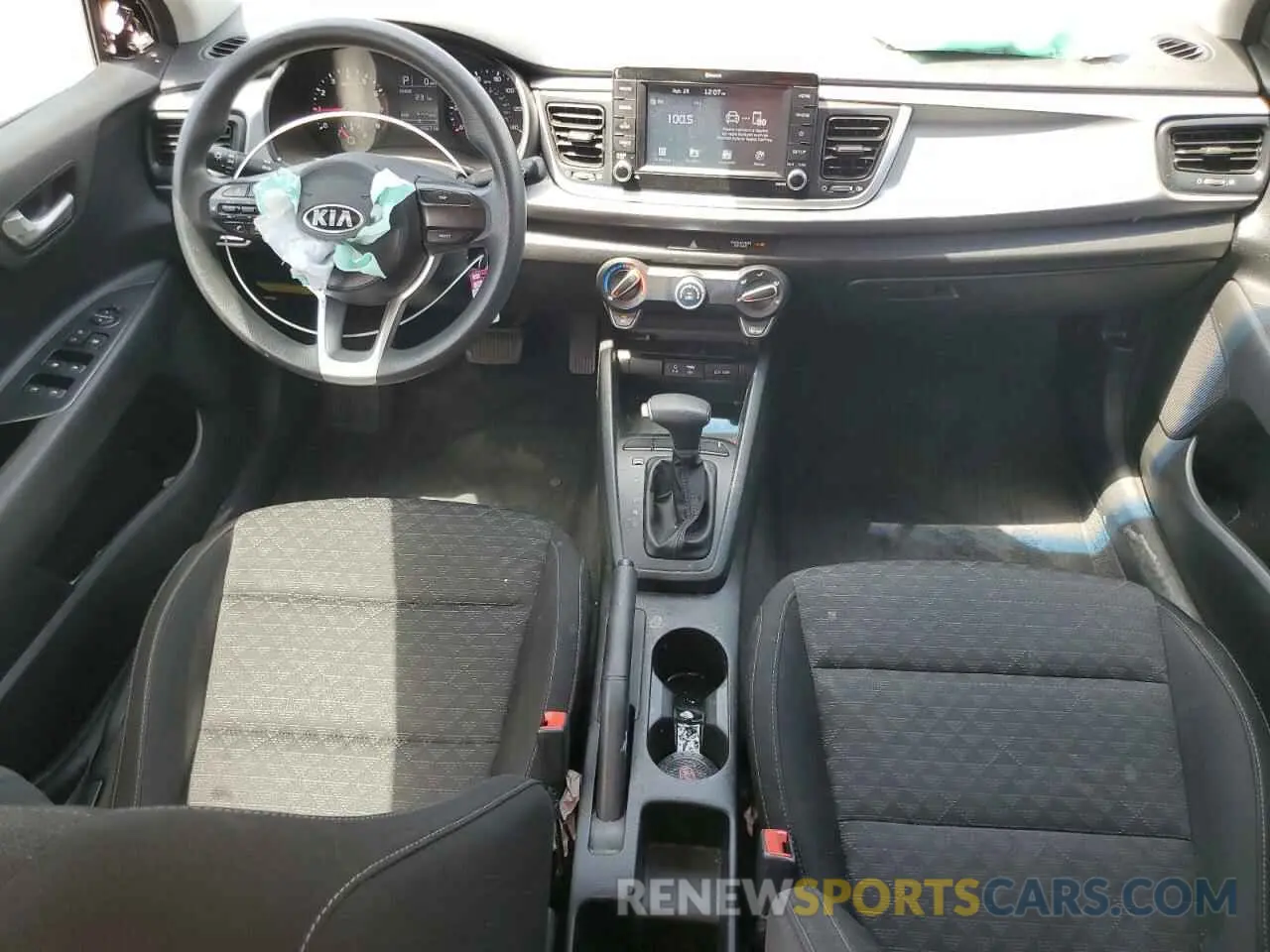 8 Photograph of a damaged car 3KPA24AD4LE260551 KIA RIO 2020