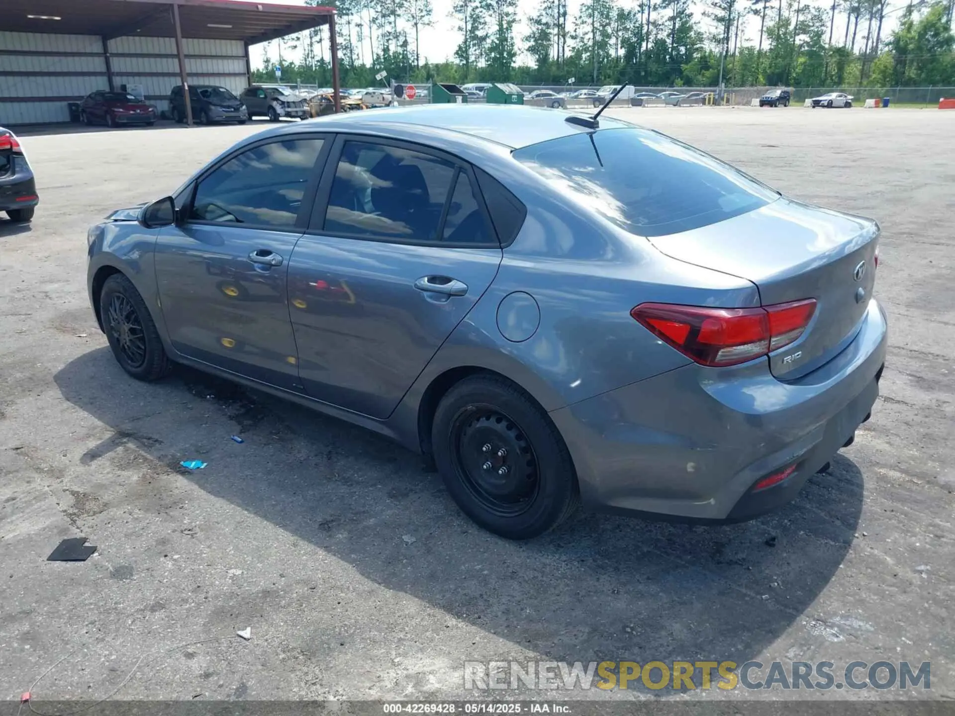 3 Фотография поврежденного автомобиля 3KPA24AD4LE284848 KIA RIO 2020