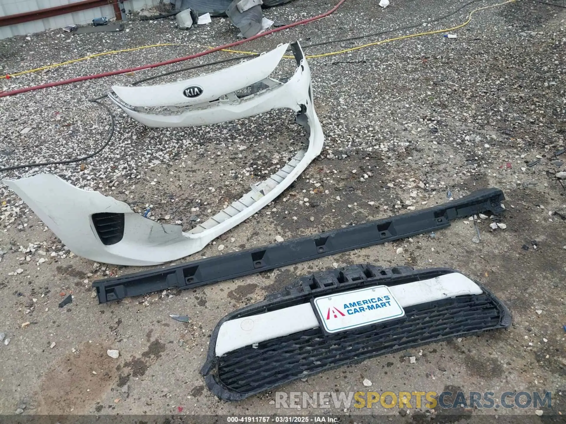 12 Photograph of a damaged car 3KPA24AD4LE322224 KIA RIO 2020