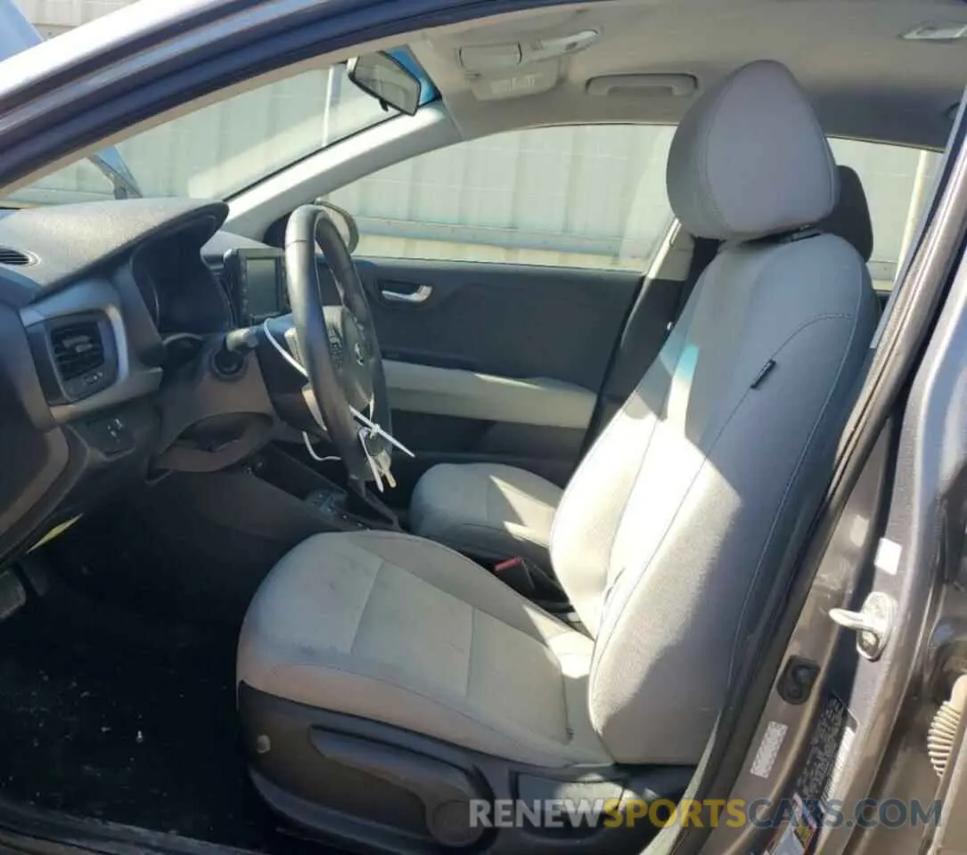 7 Photograph of a damaged car 3KPA24AD4LE329500 KIA RIO 2020