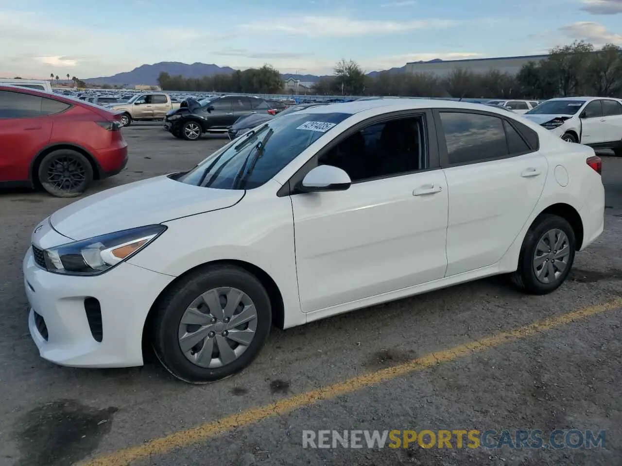 1 Photograph of a damaged car 3KPA24AD4LE333269 KIA RIO 2020