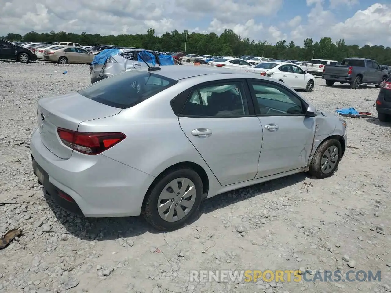 3 Photograph of a damaged car 3KPA24AD4LE363484 KIA RIO 2020