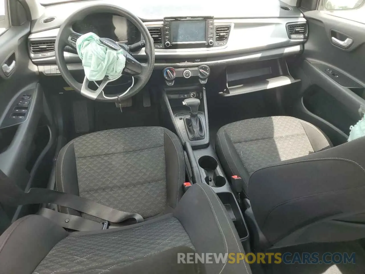 8 Photograph of a damaged car 3KPA24AD4LE363484 KIA RIO 2020