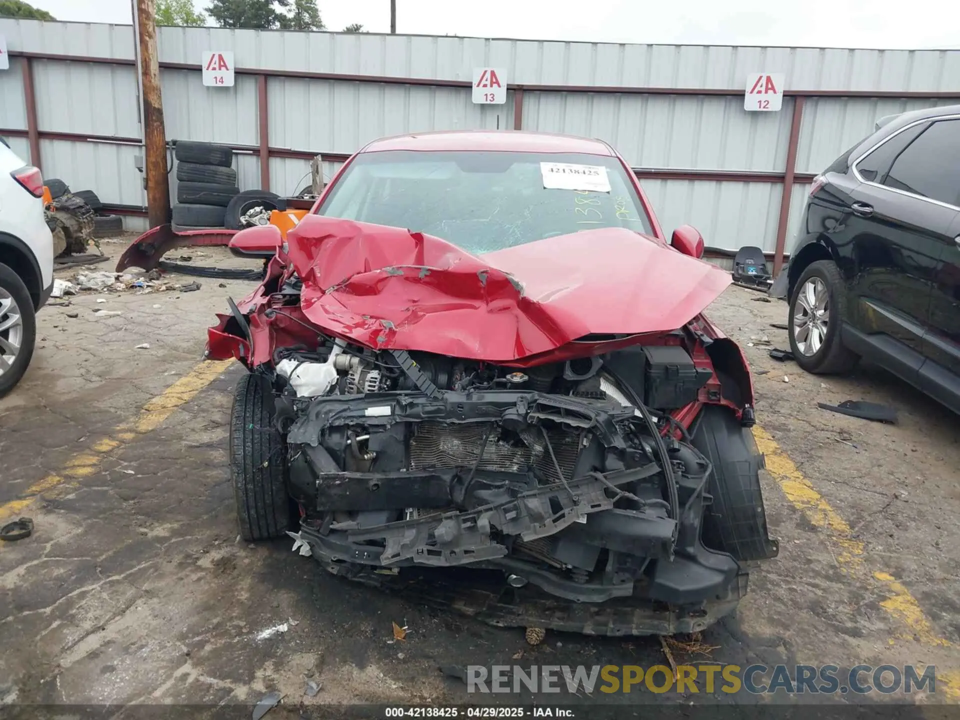 13 Photograph of a damaged car 3KPA24AD5LE298905 KIA RIO 2020