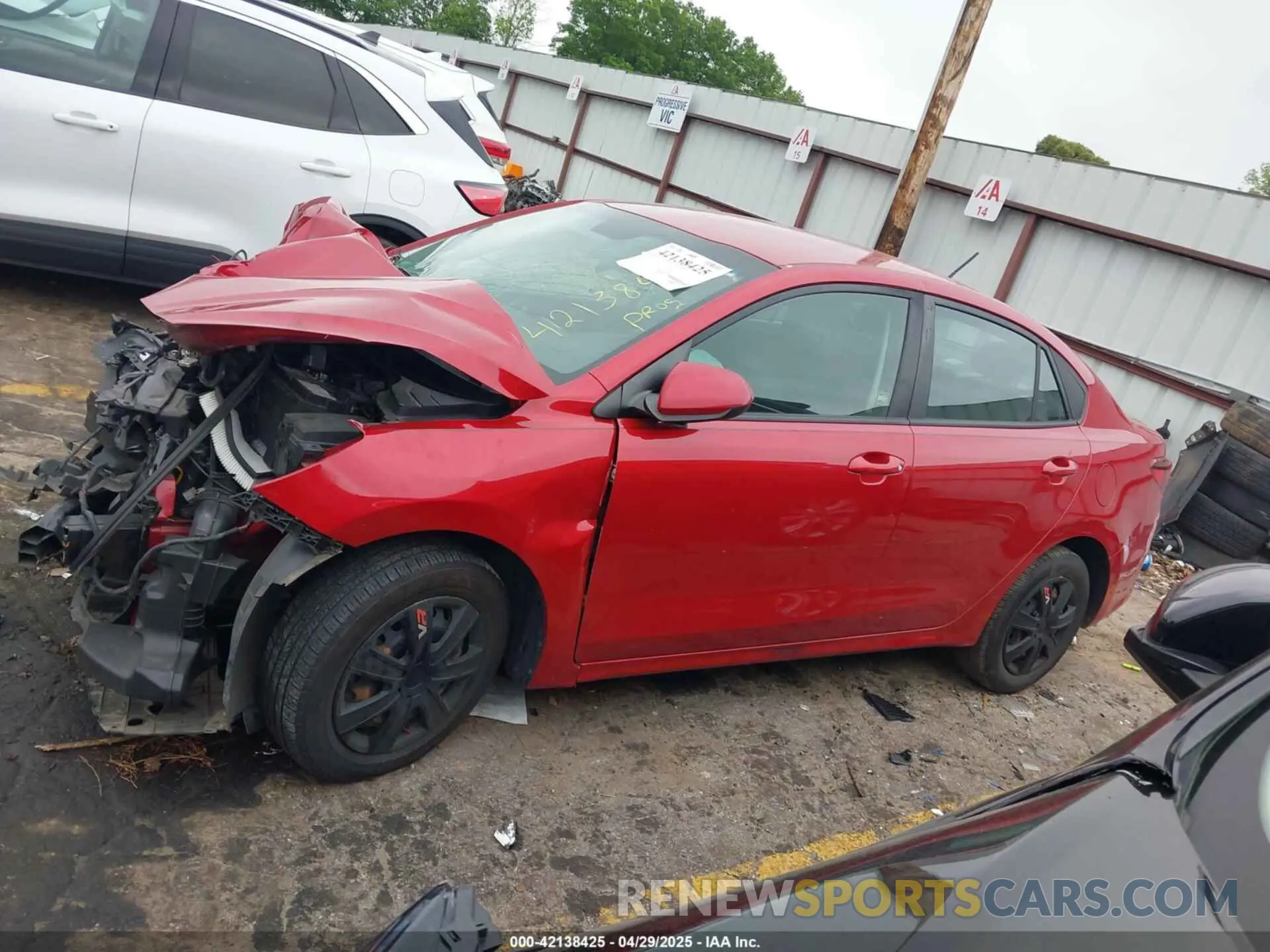 15 Photograph of a damaged car 3KPA24AD5LE298905 KIA RIO 2020