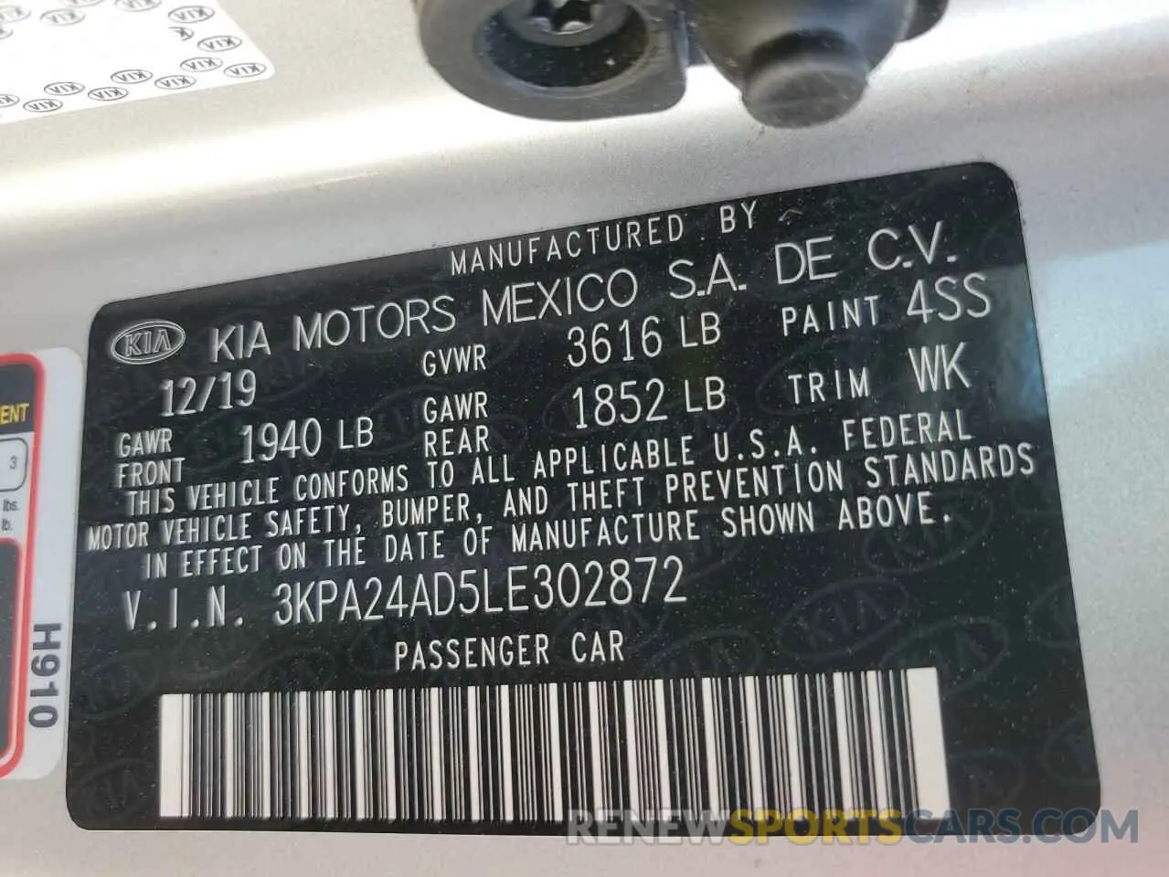 12 Photograph of a damaged car 3KPA24AD5LE302872 KIA RIO 2020