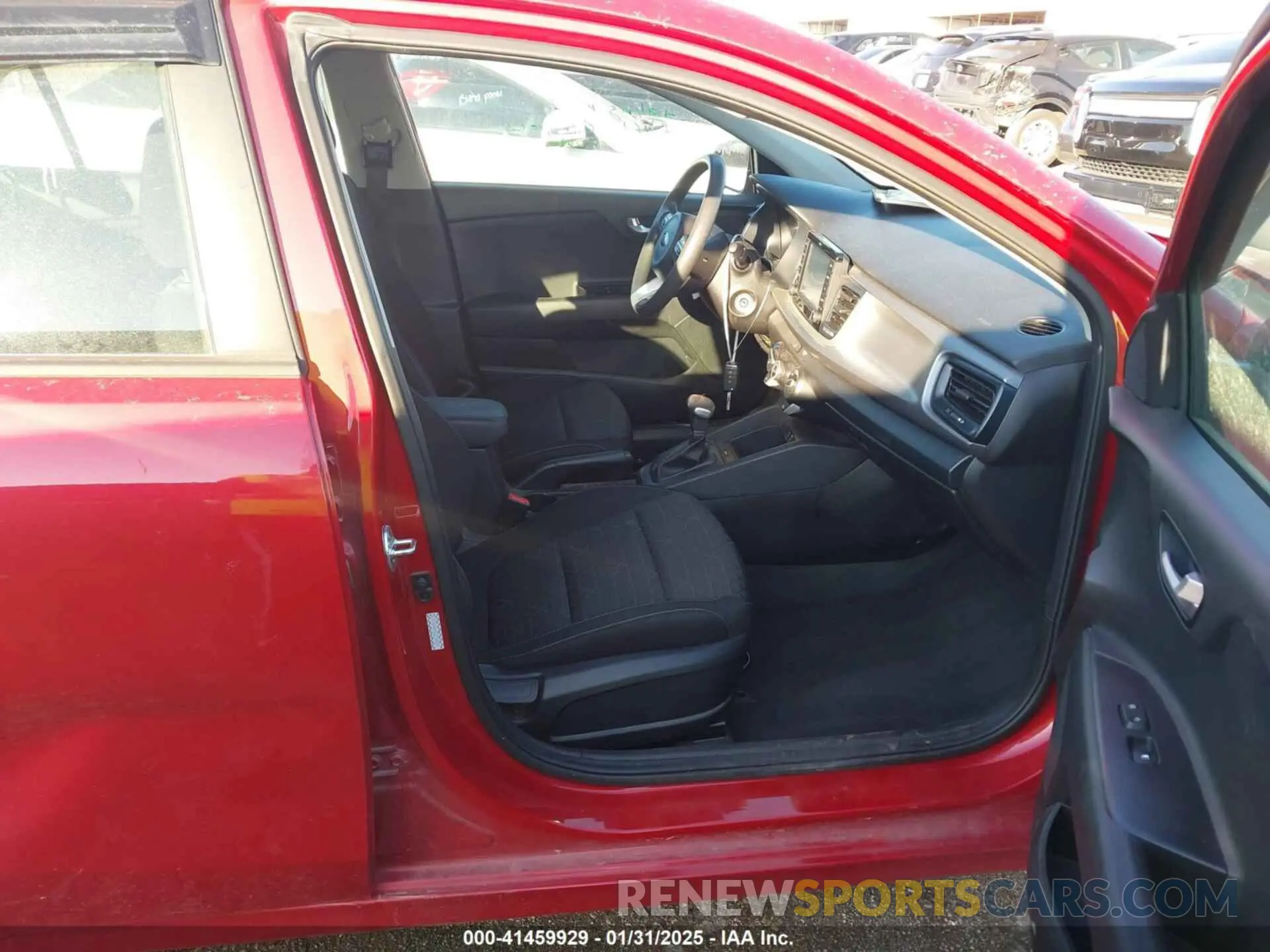 5 Photograph of a damaged car 3KPA24AD5LE334365 KIA RIO 2020
