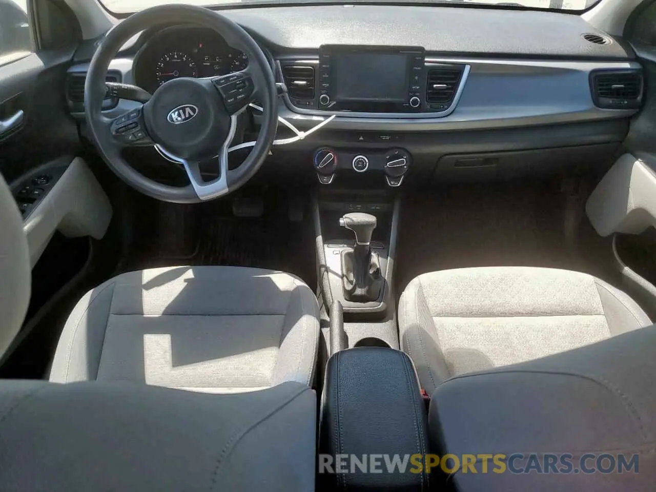 8 Фотография поврежденного автомобиля 3KPA24AD6LE282471 KIA RIO 2020