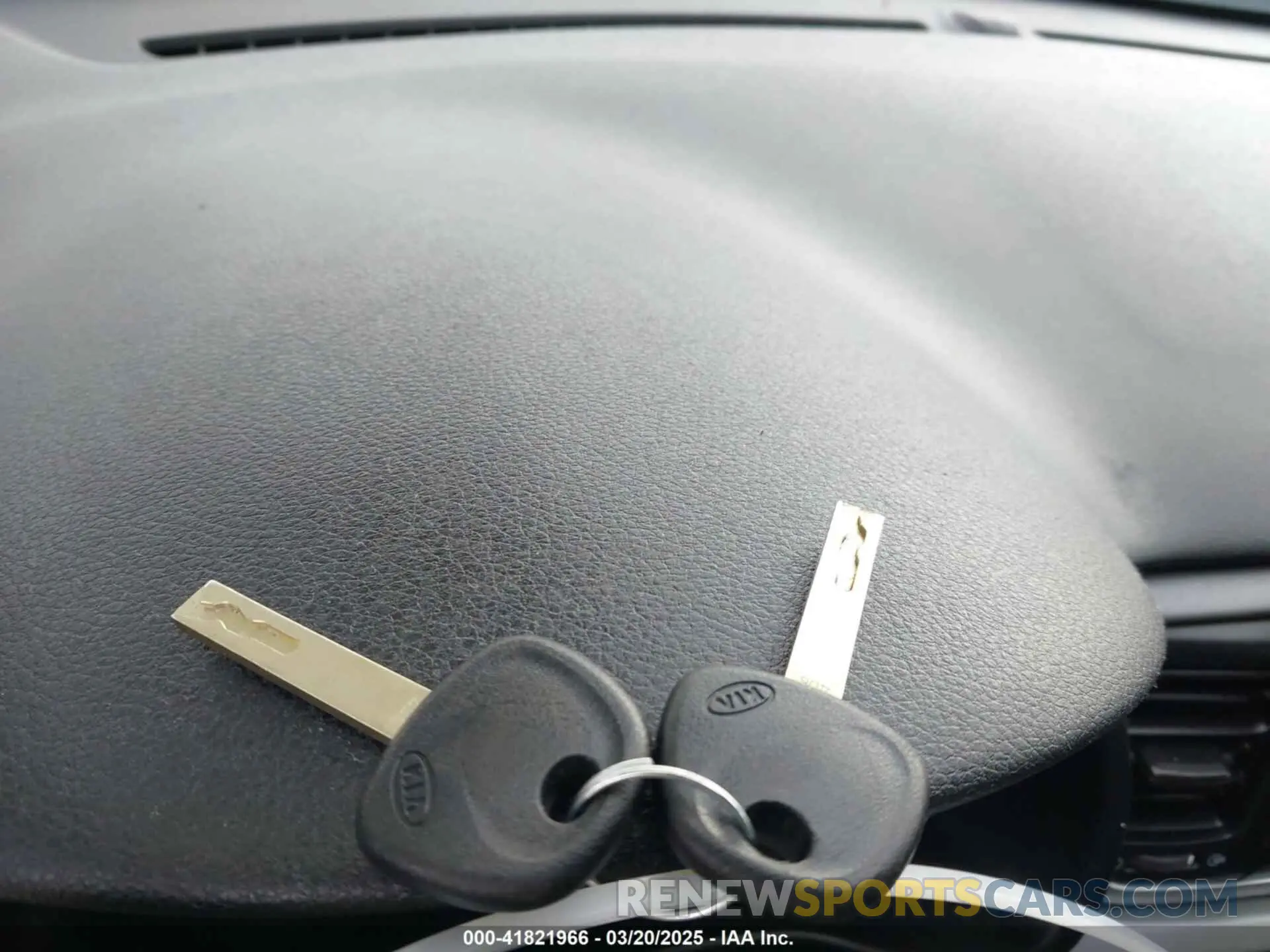 11 Фотография поврежденного автомобиля 3KPA24AD6LE346606 KIA RIO 2020