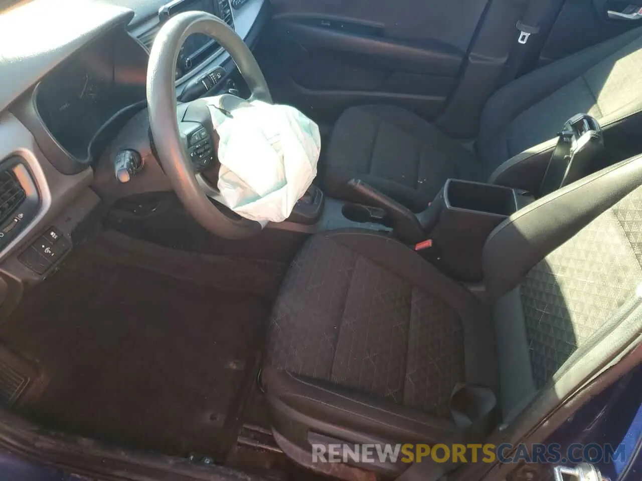 7 Photograph of a damaged car 3KPA24AD7LE282625 KIA RIO 2020