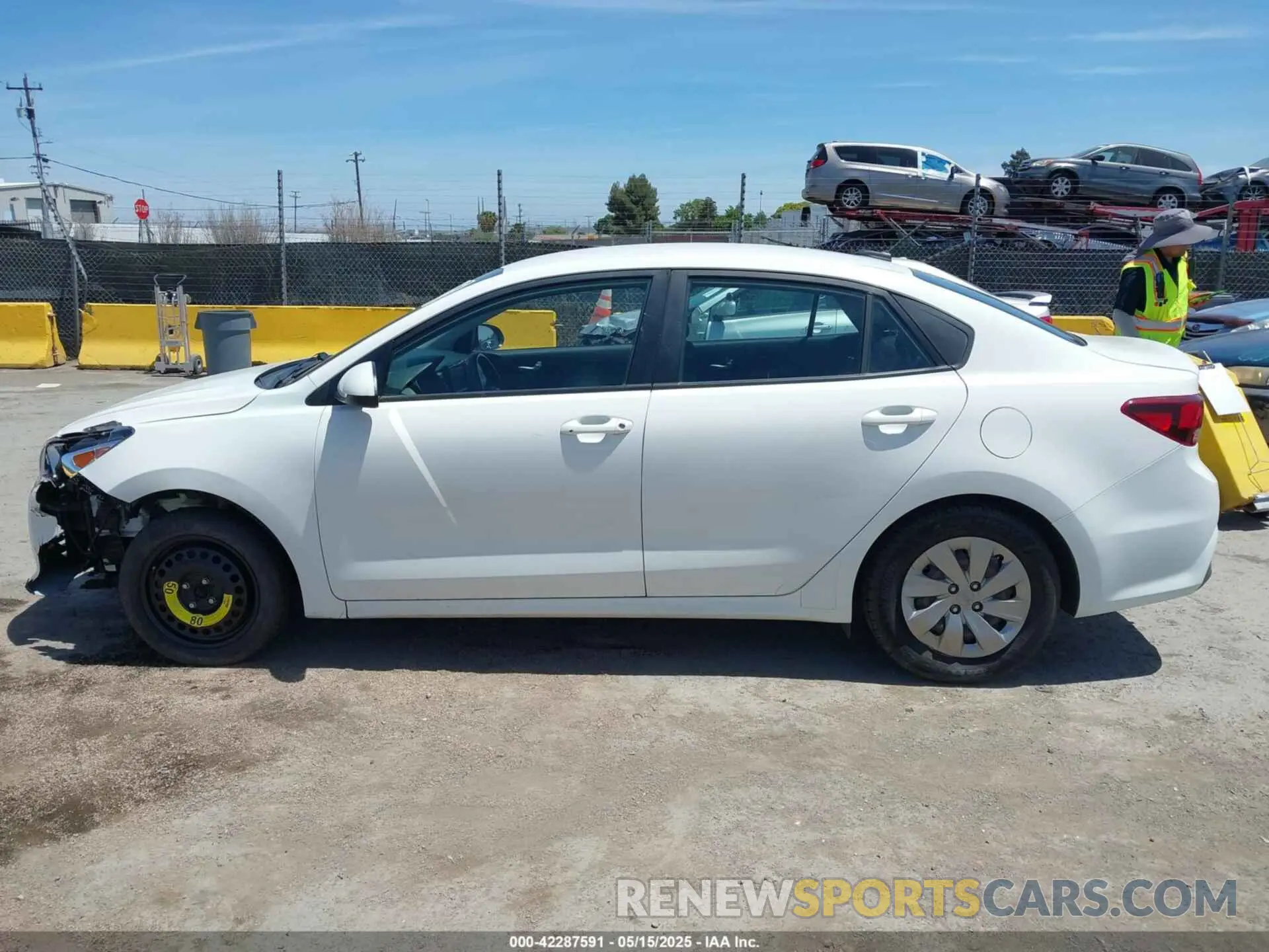 14 Photograph of a damaged car 3KPA24AD7LE292667 KIA RIO 2020