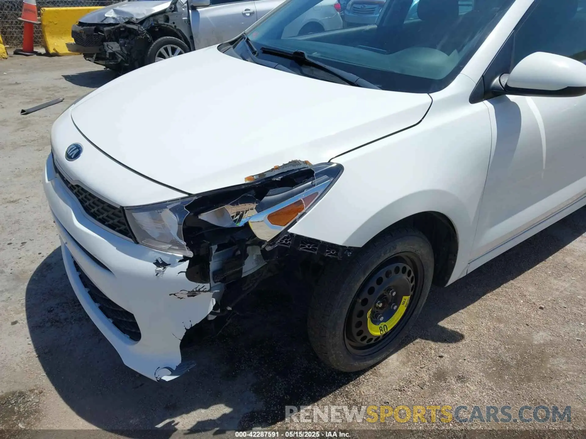 6 Photograph of a damaged car 3KPA24AD7LE292667 KIA RIO 2020