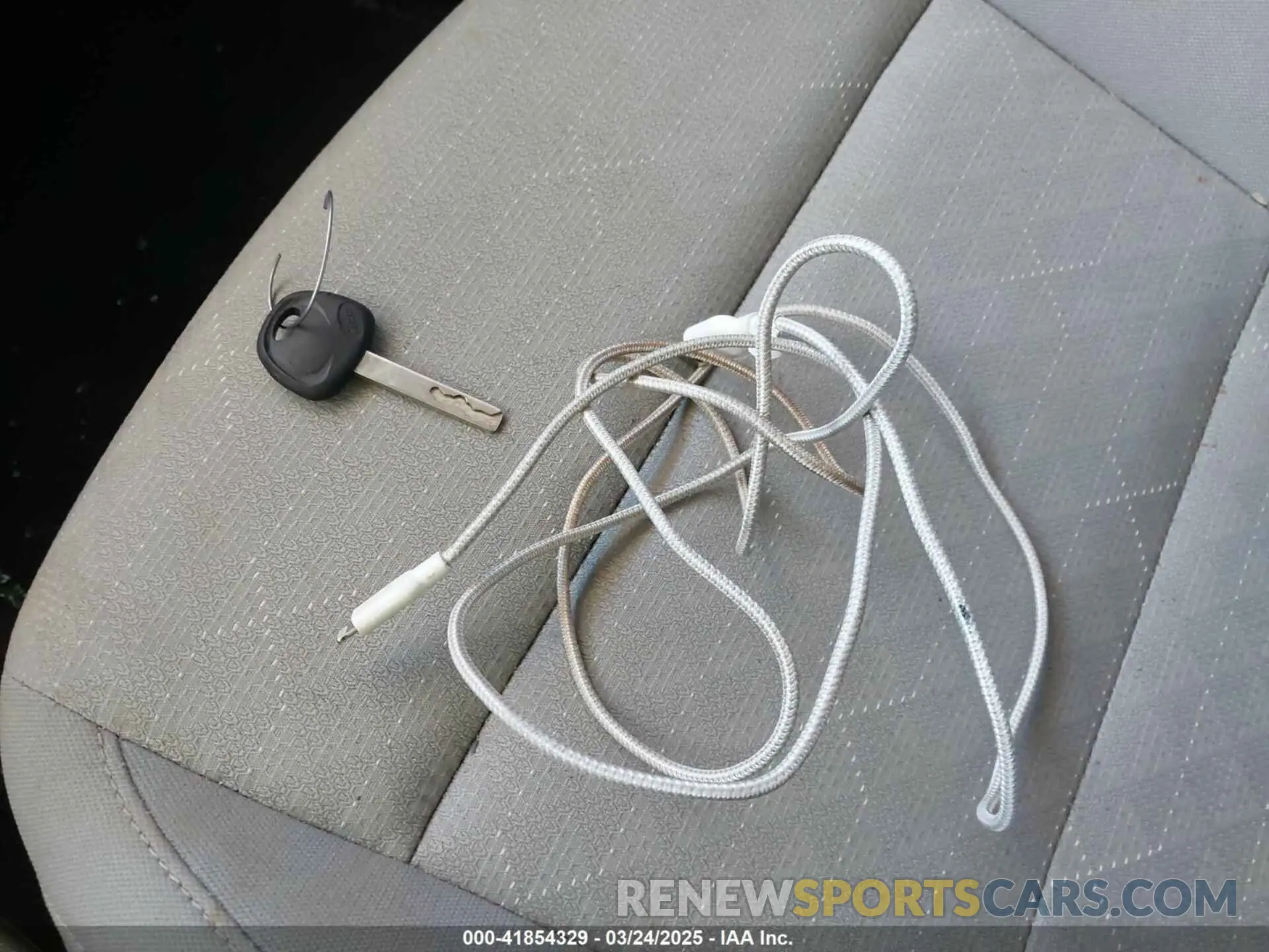 11 Фотография поврежденного автомобиля 3KPA24AD7LE346730 KIA RIO 2020