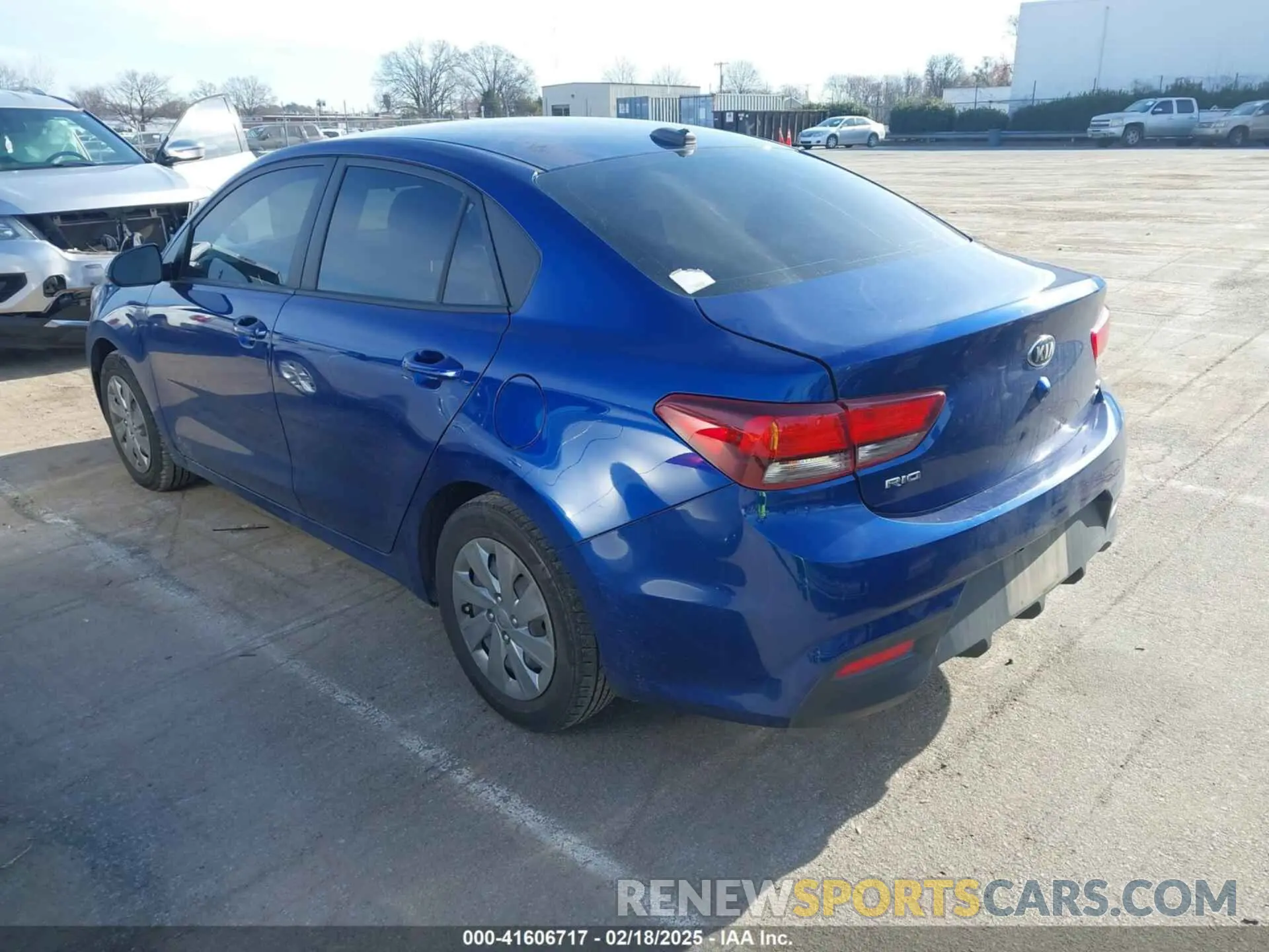 3 Photograph of a damaged car 3KPA24AD7LE349076 KIA RIO 2020