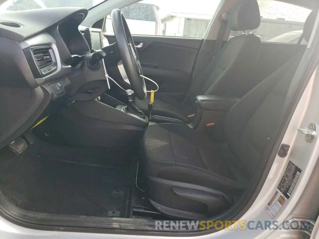 7 Фотография поврежденного автомобиля 3KPA24AD8LE297375 KIA RIO 2020