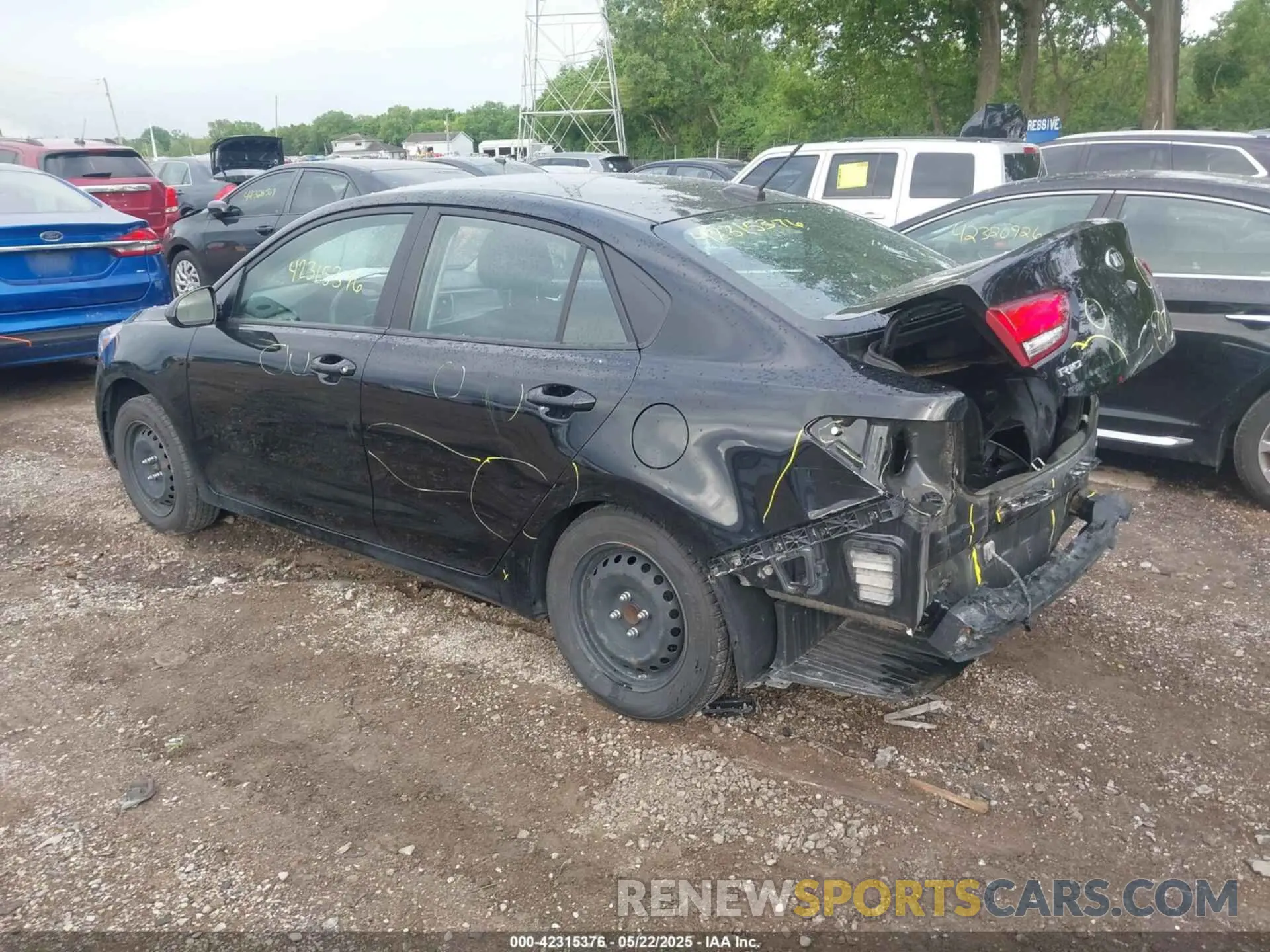 3 Photograph of a damaged car 3KPA24AD8LE315244 KIA RIO 2020