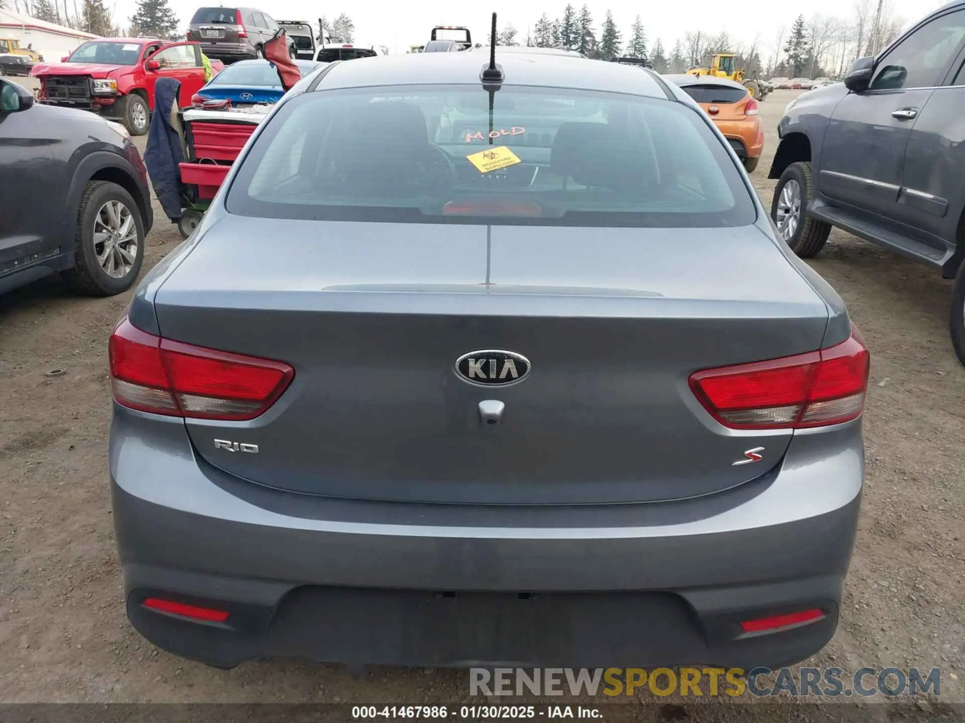 17 Photograph of a damaged car 3KPA24ADXLE295269 KIA RIO 2020