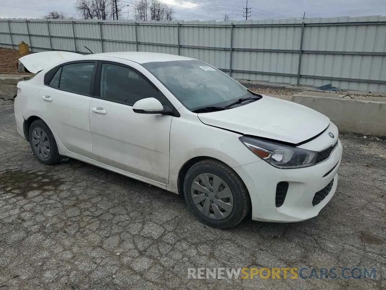 4 Photograph of a damaged car 3KPA24ADXLE302401 KIA RIO 2020