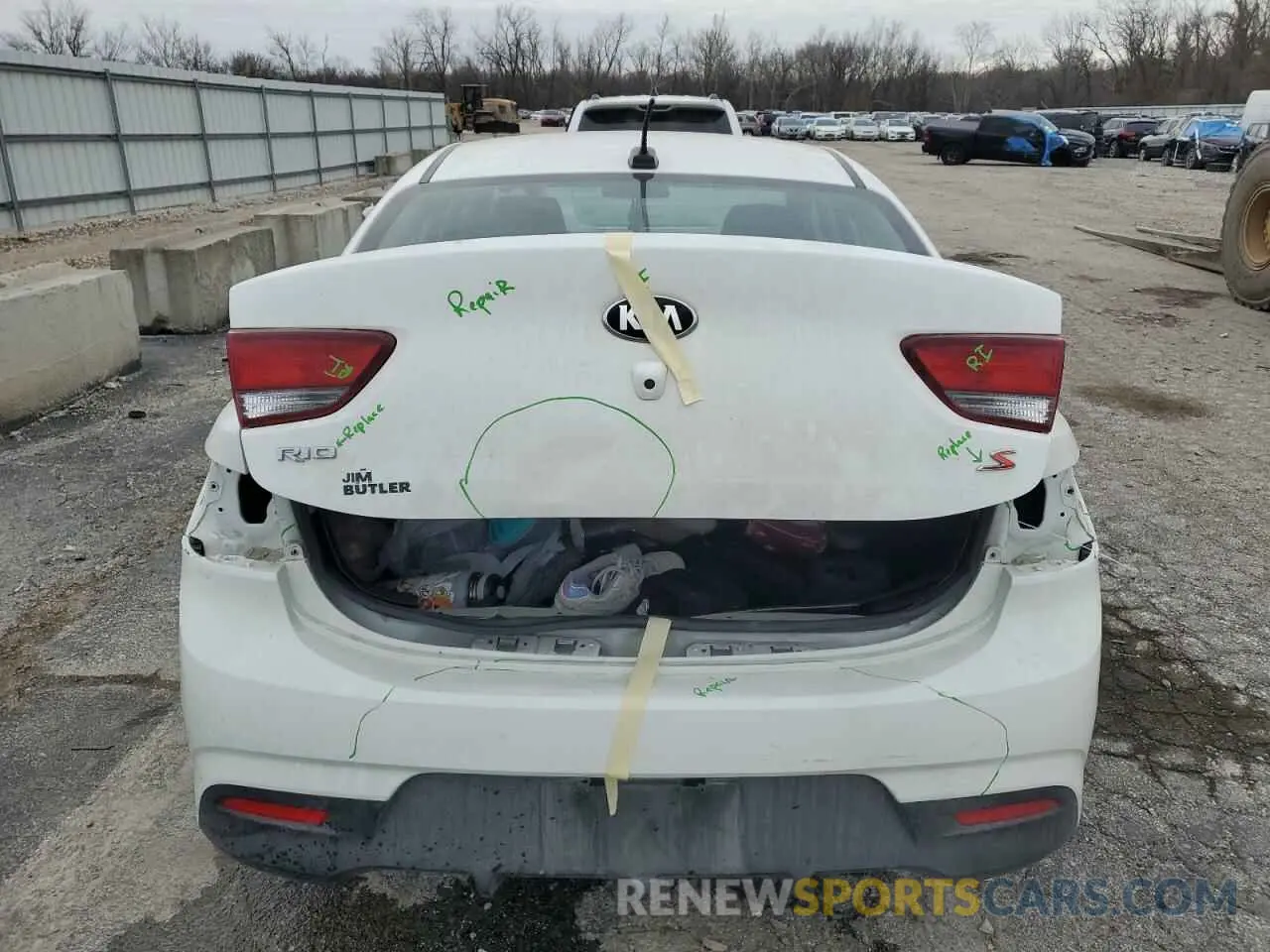 6 Photograph of a damaged car 3KPA24ADXLE302401 KIA RIO 2020