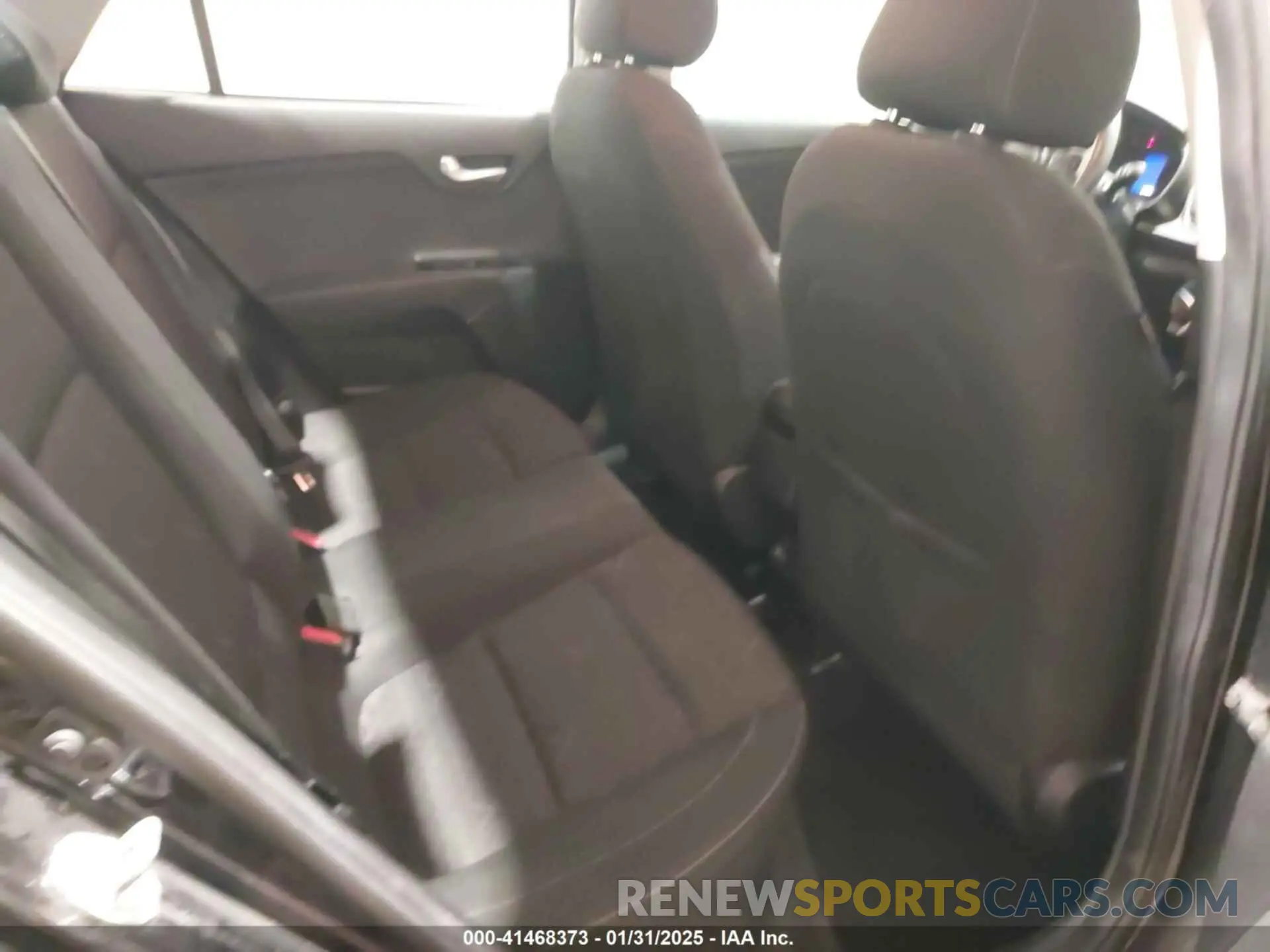 8 Фотография поврежденного автомобиля 3KPA24ADXLE311809 KIA RIO 2020