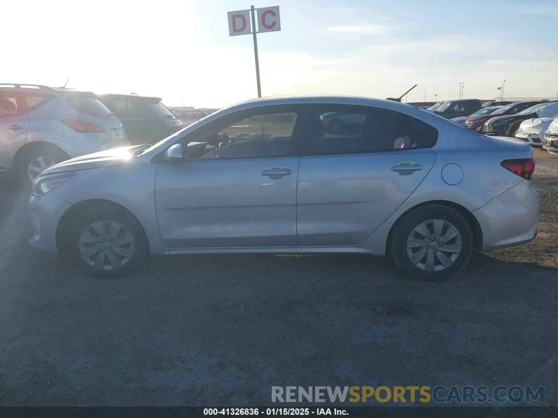 15 Photograph of a damaged car 3KPA24ADXLE344129 KIA RIO 2020