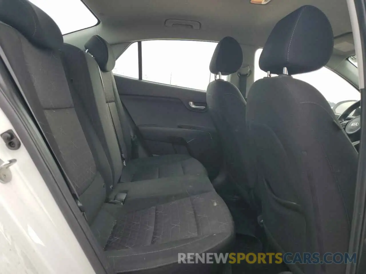 10 Photograph of a damaged car 3KPA24AD1ME369454 KIA RIO 2021