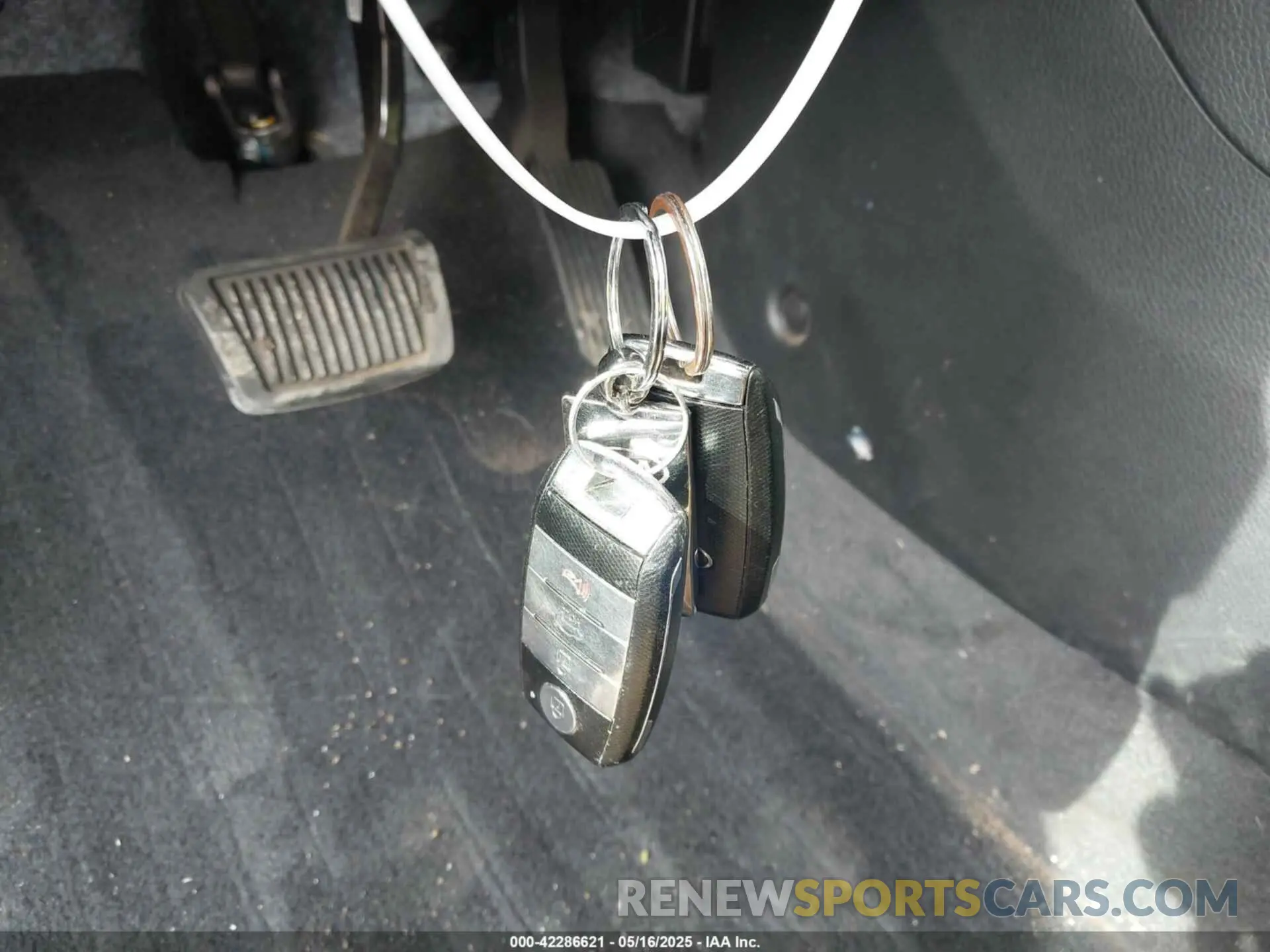 11 Photograph of a damaged car 3KPA24AD1ME426476 KIA RIO 2021