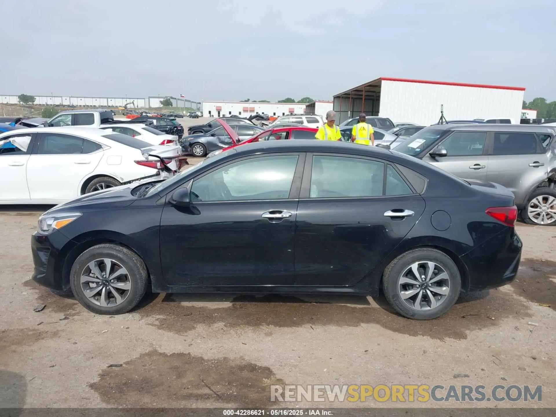 14 Photograph of a damaged car 3KPA24AD1ME426476 KIA RIO 2021