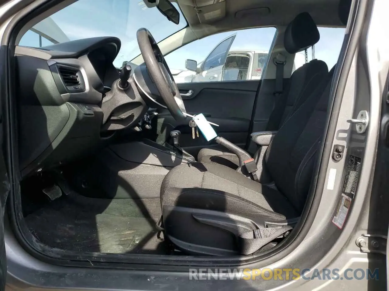 7 Photograph of a damaged car 3KPA24AD2ME379247 KIA RIO 2021