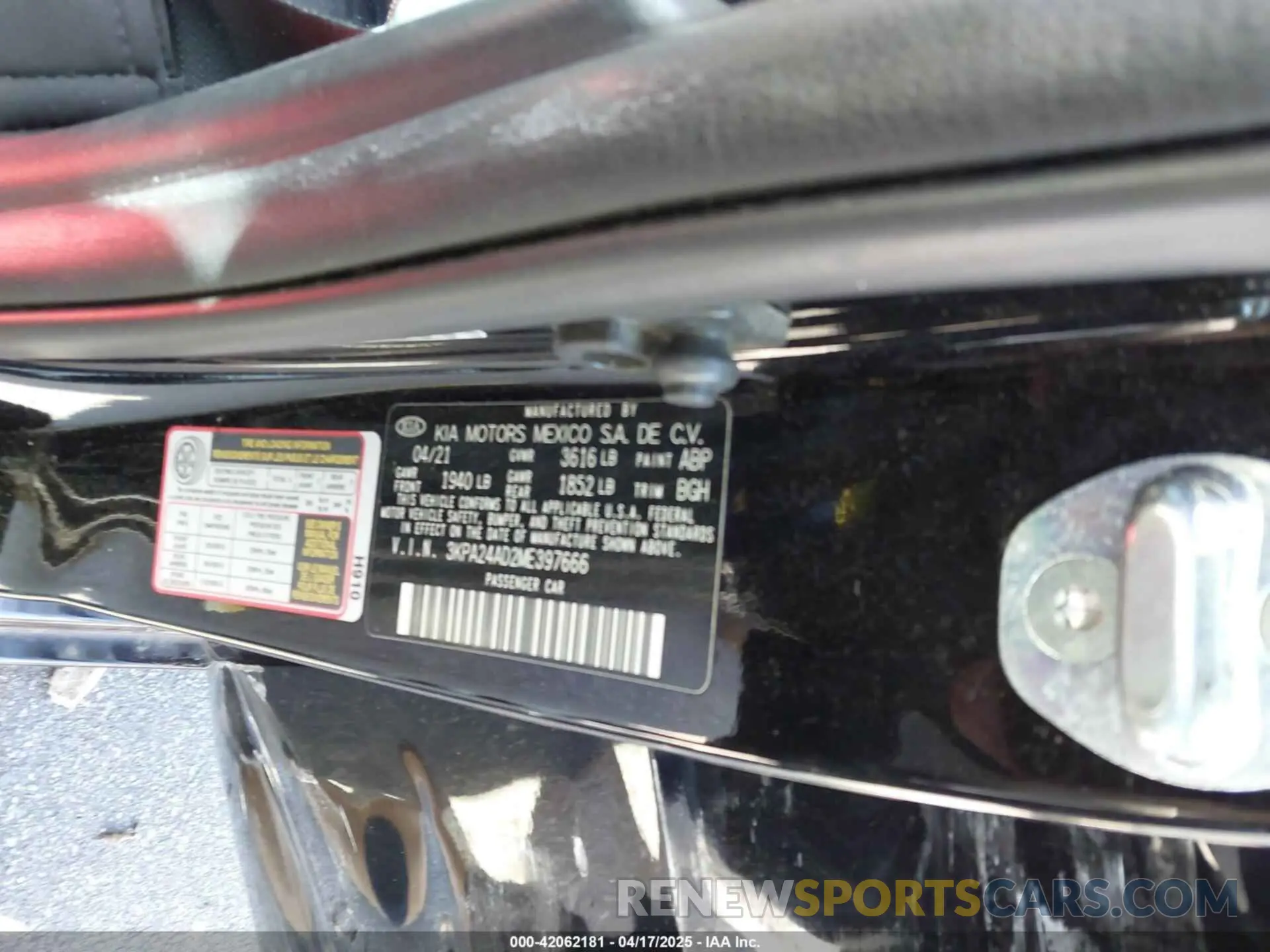 9 Photograph of a damaged car 3KPA24AD2ME397666 KIA RIO 2021