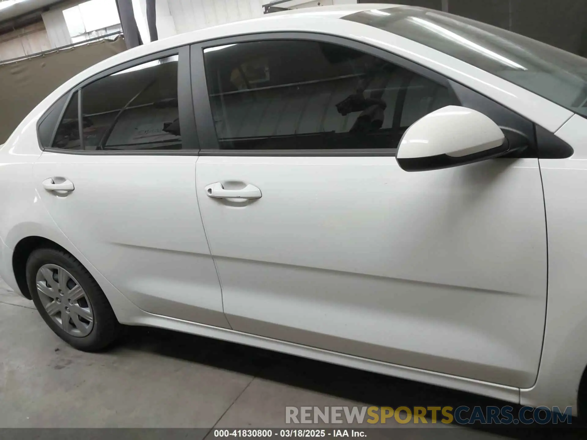 13 Photograph of a damaged car 3KPA24AD3ME413311 KIA RIO 2021