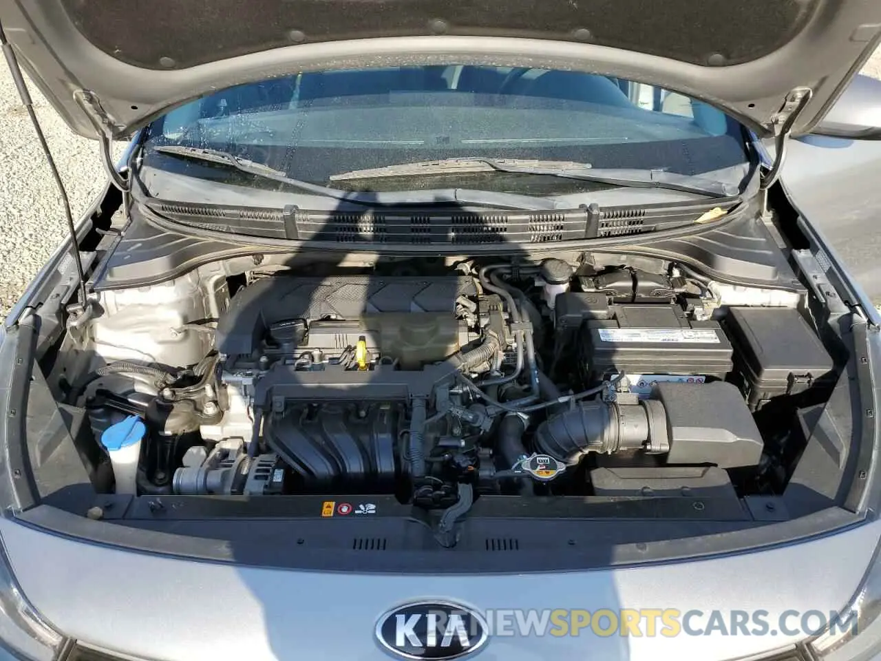 11 Photograph of a damaged car 3KPA24AD4ME365799 KIA RIO 2021