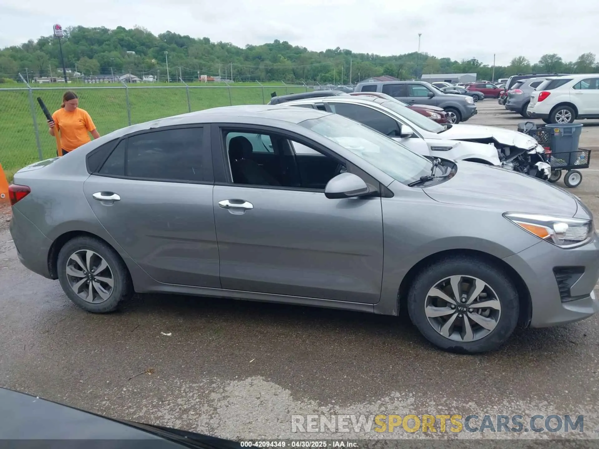 13 Photograph of a damaged car 3KPA24AD4ME387186 KIA RIO 2021