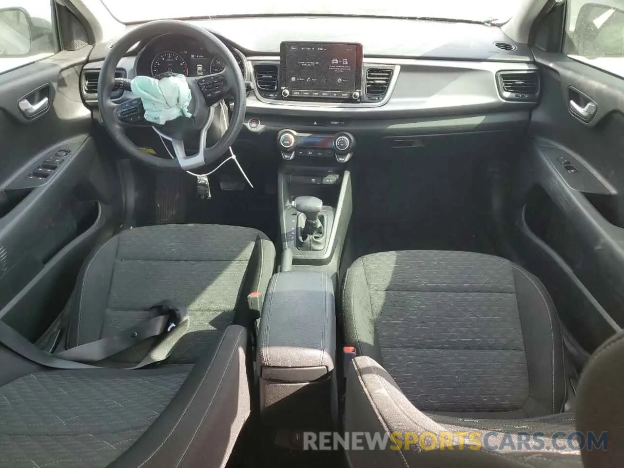 8 Фотография поврежденного автомобиля 3KPA24AD4ME424429 KIA RIO 2021