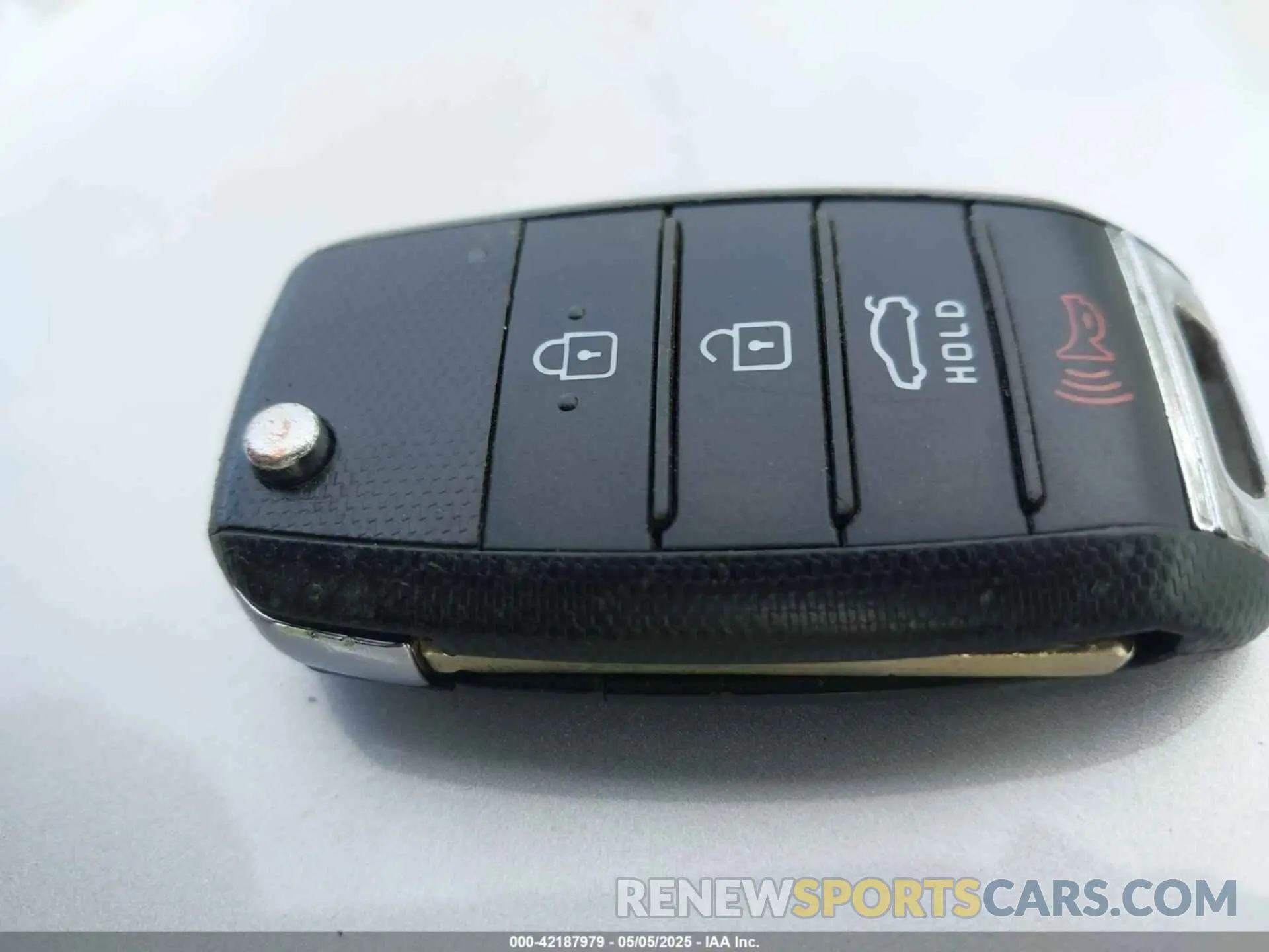 11 Photograph of a damaged car 3KPA24AD5ME367643 KIA RIO 2021