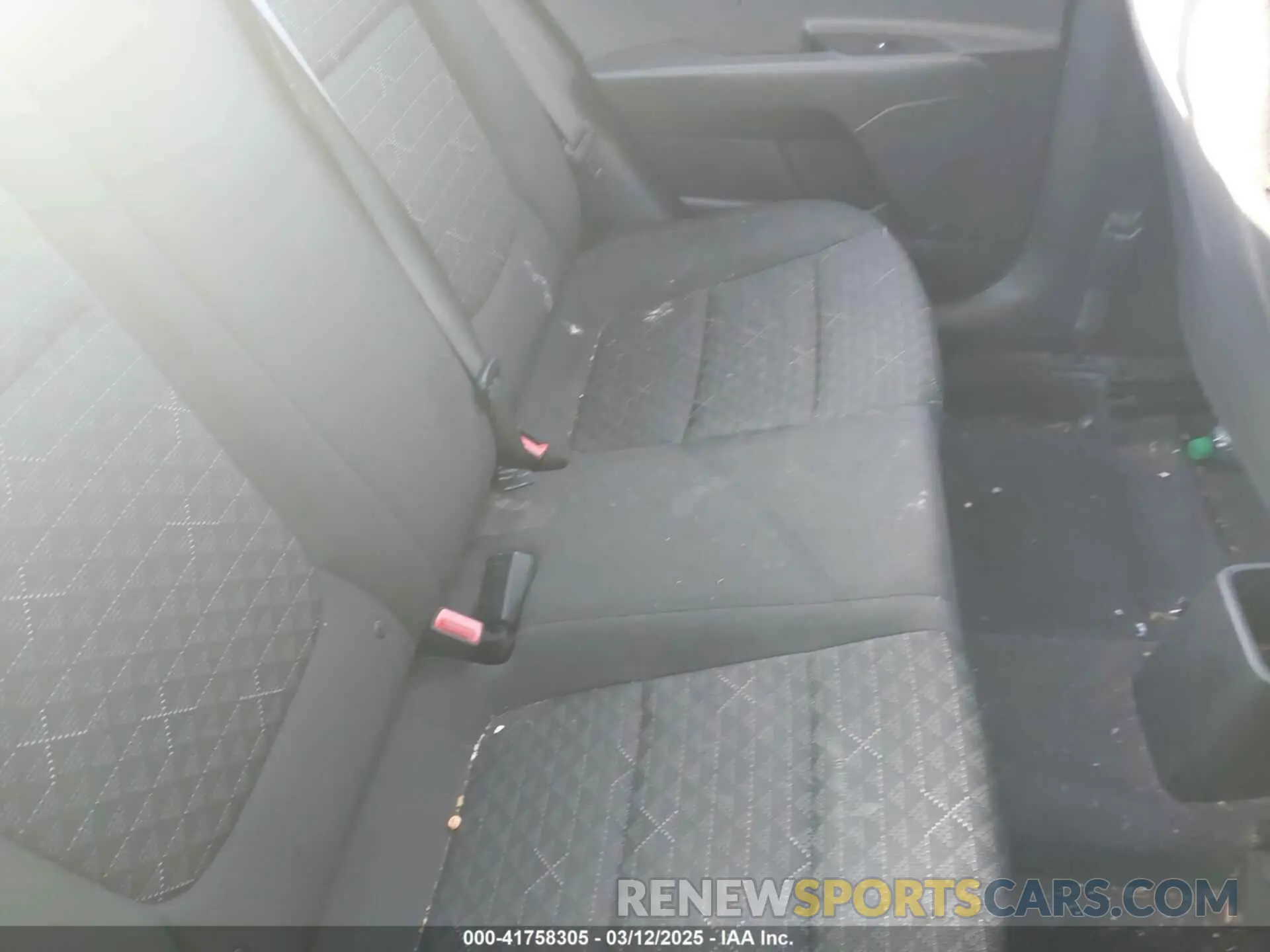 8 Photograph of a damaged car 3KPA24AD5ME393708 KIA RIO 2021